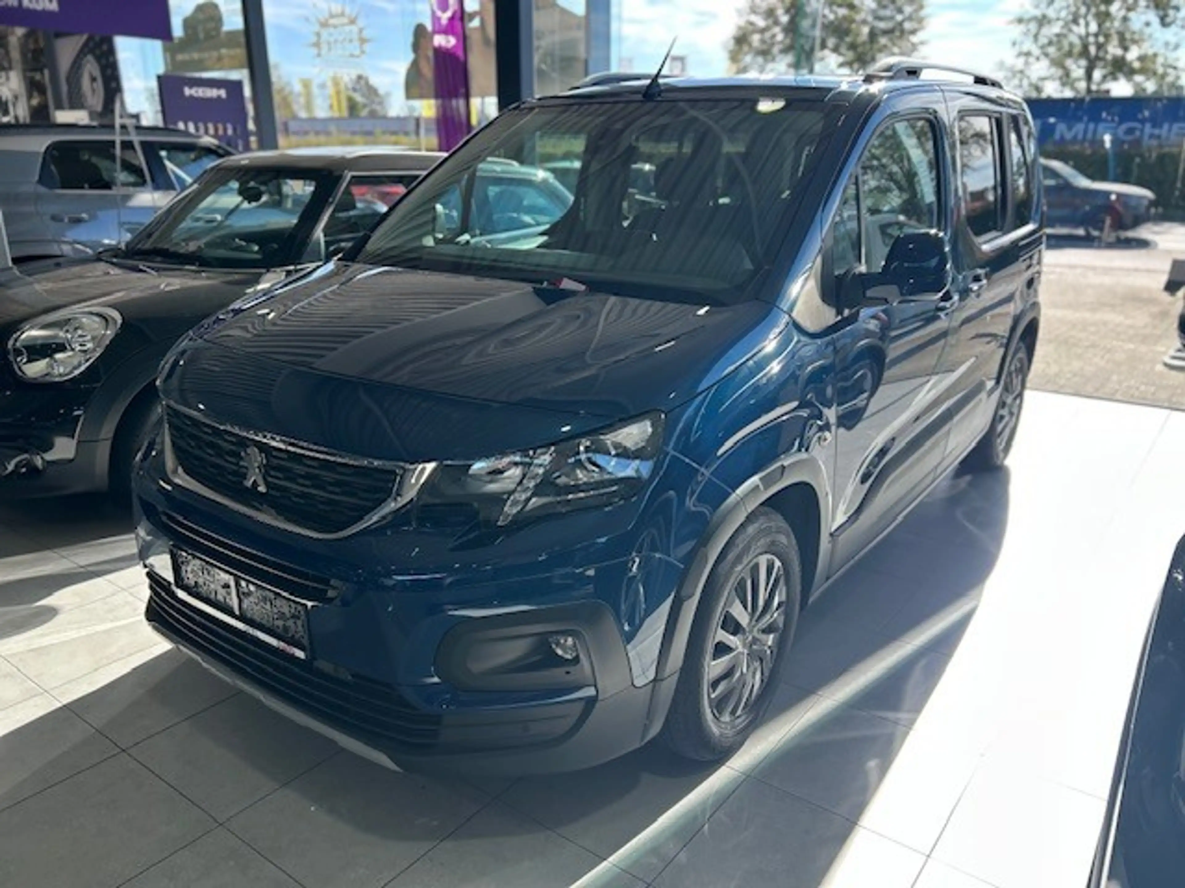 Peugeot Rifter Rifter 1.5 BlueHDi Allure, GPS, camera, Carplay+Android Auto, trekhaak etc