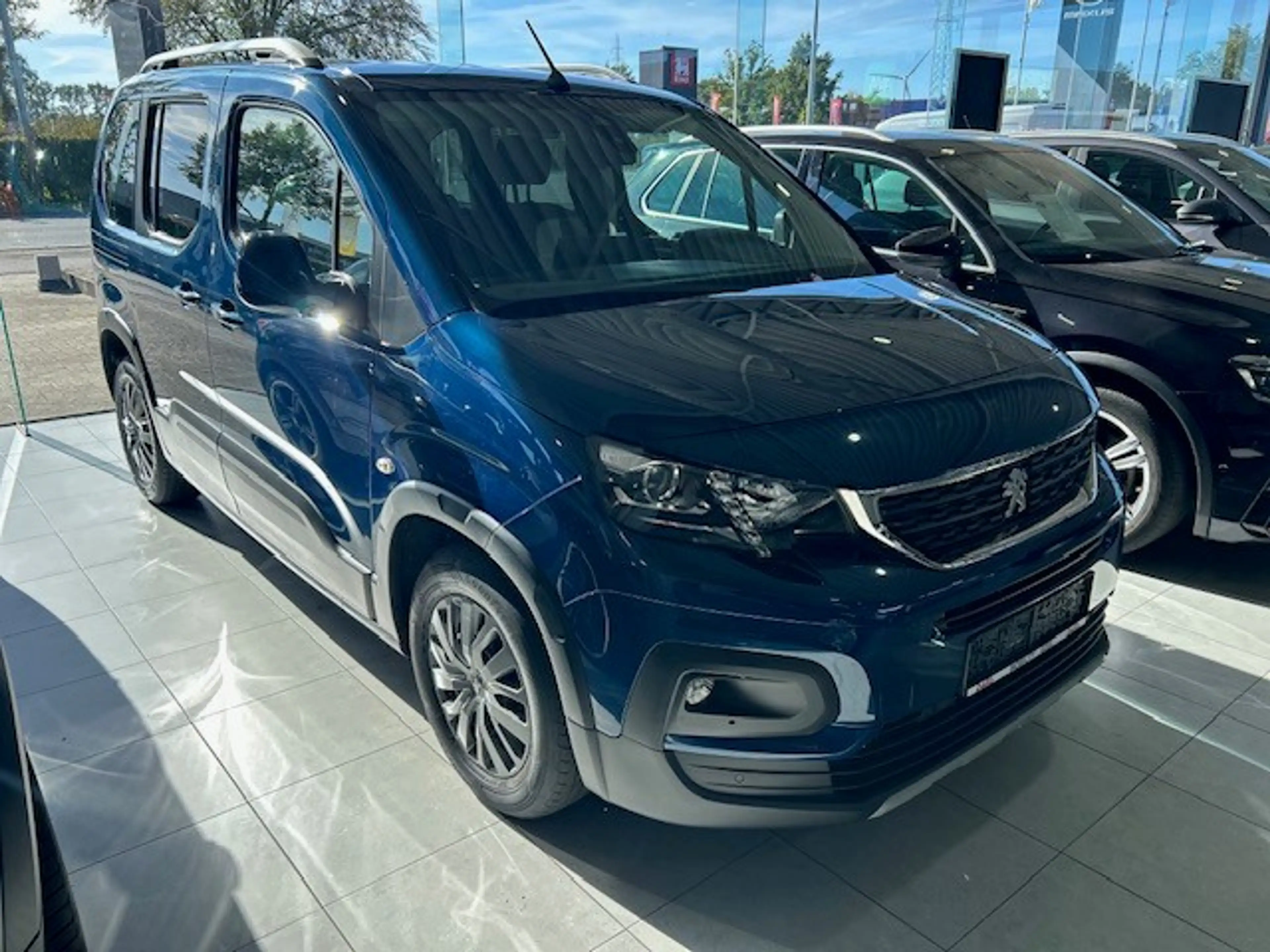 Peugeot Rifter Rifter 1.5 BlueHDi Allure, GPS, camera, Carplay+Android Auto, trekhaak etc — photo 5