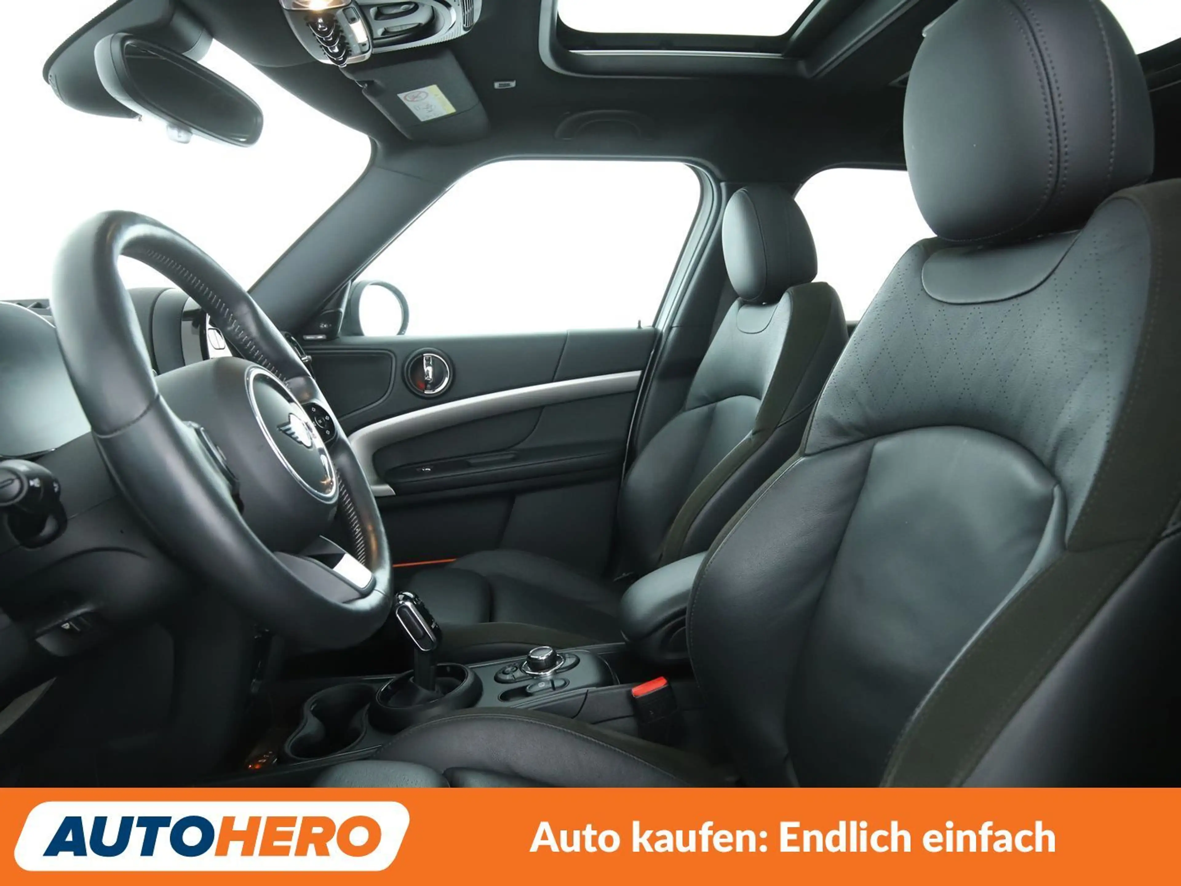 MINI Cooper S Countryman Cooper S ALL4 Yours Trim Aut.*AHK*NAV*LED*ACC*CAM* — photo 10