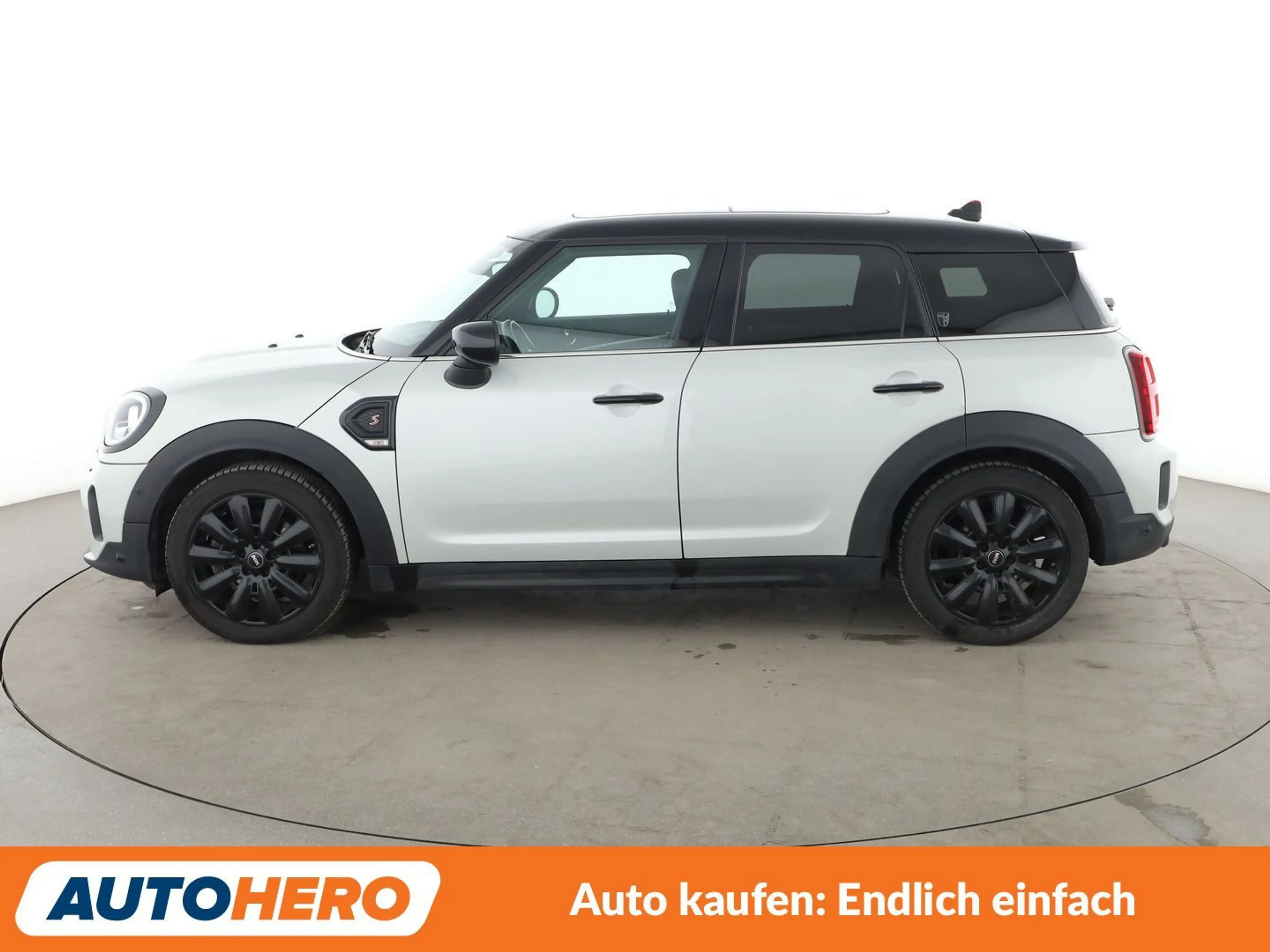 MINI Cooper S Countryman Cooper S ALL4 Yours Trim Aut.*AHK*NAV*LED*ACC*CAM* — photo 3
