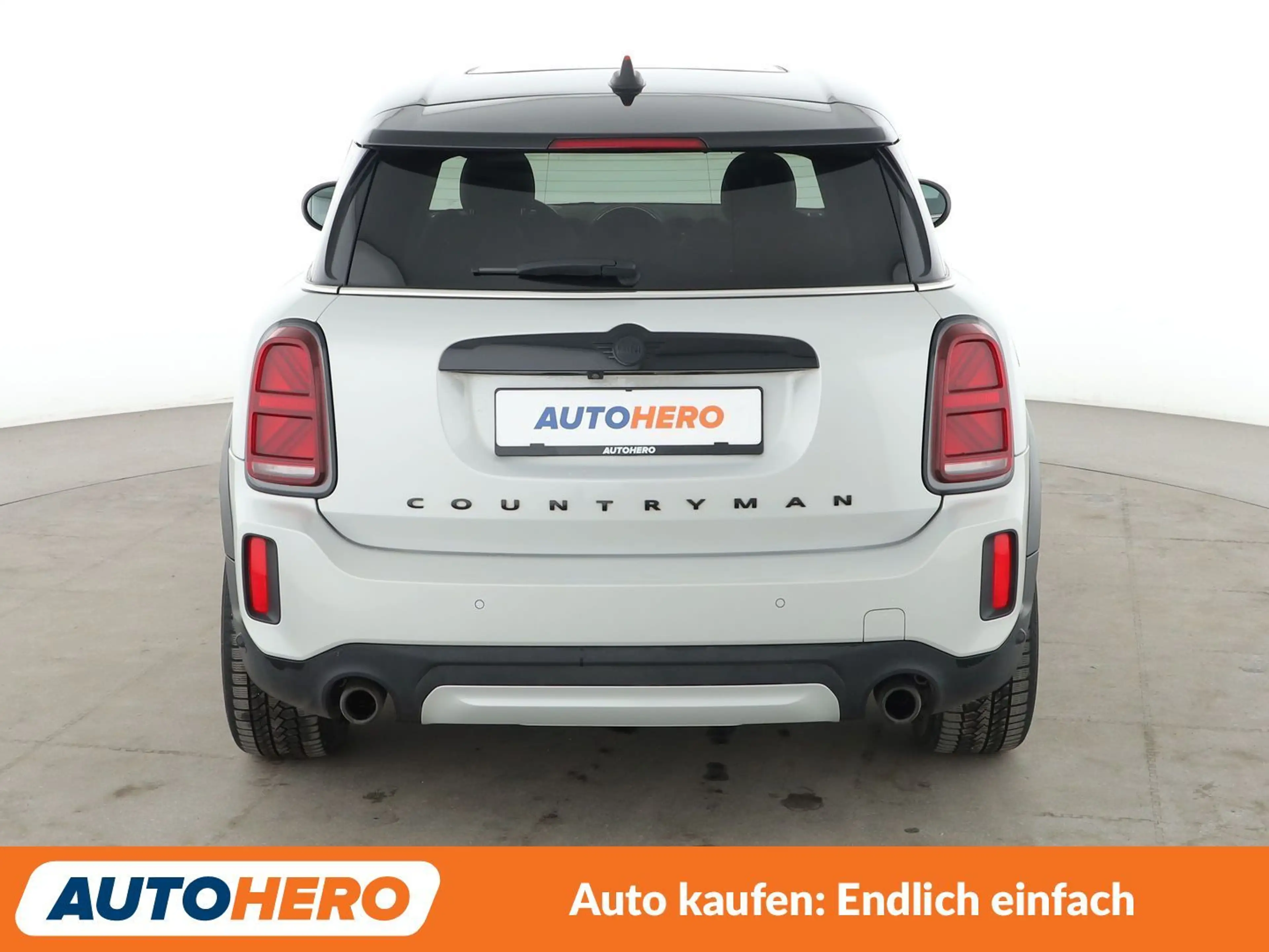 MINI Cooper S Countryman Cooper S ALL4 Yours Trim Aut.*AHK*NAV*LED*ACC*CAM* — photo 5