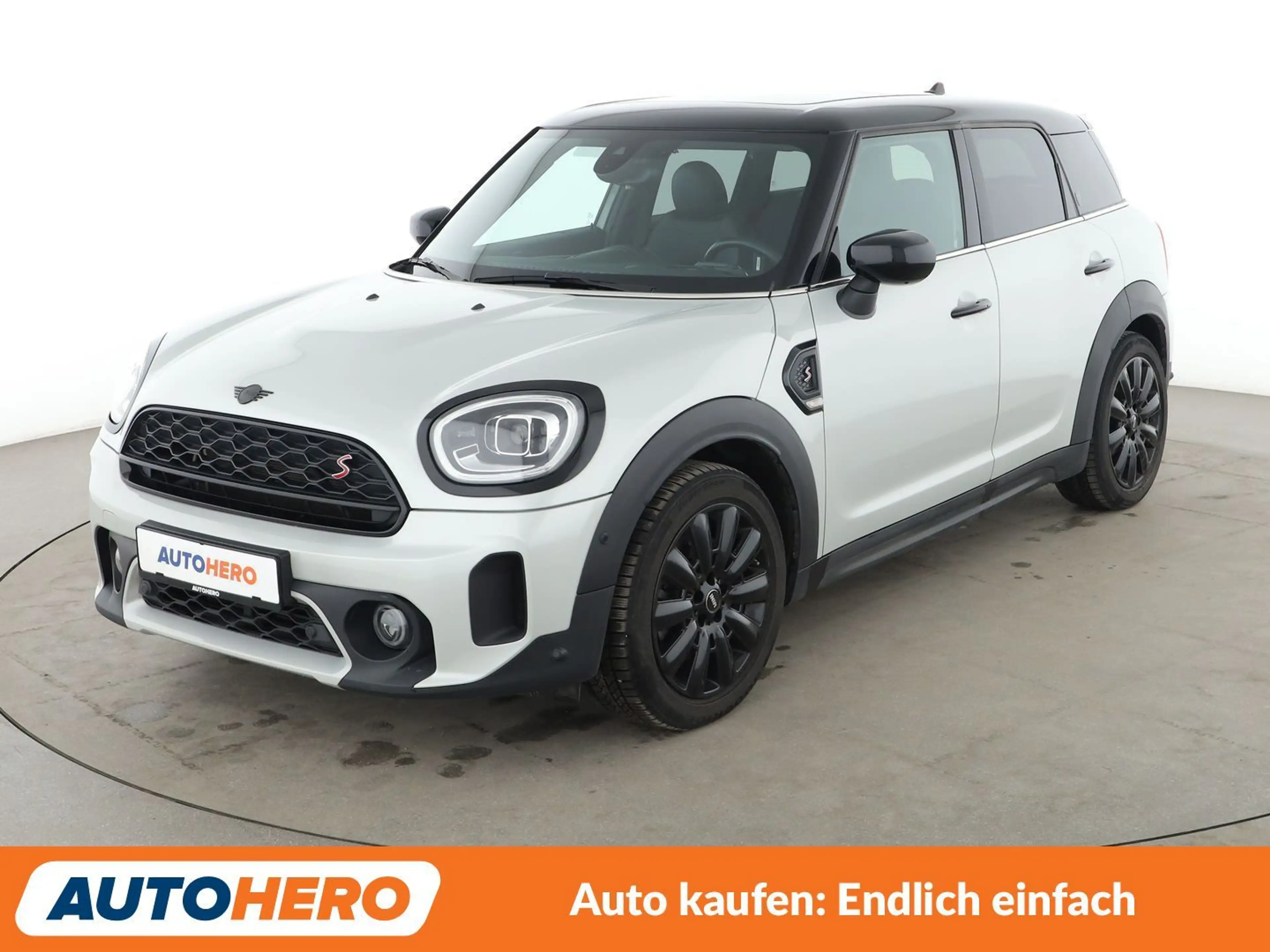 MINI Cooper S Countryman Cooper S ALL4 Yours Trim Aut.*AHK*NAV*LED*ACC*CAM*
