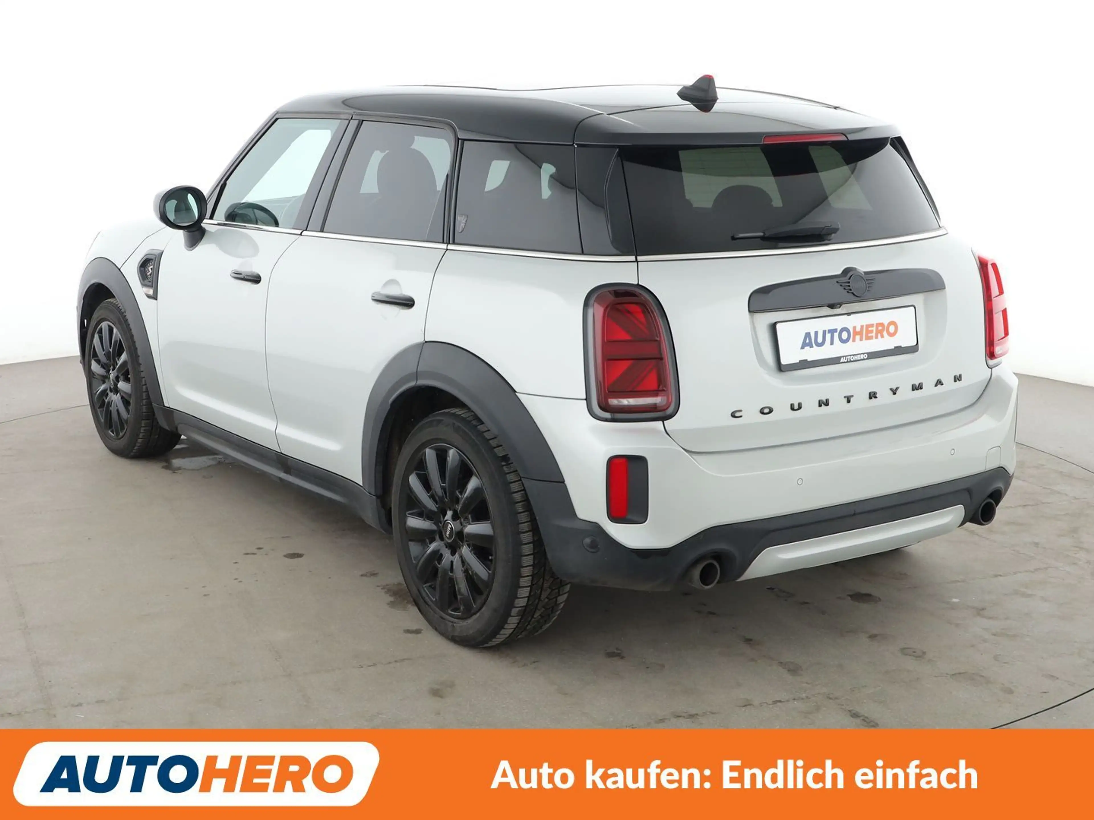 MINI Cooper S Countryman Cooper S ALL4 Yours Trim Aut.*AHK*NAV*LED*ACC*CAM* — photo 4