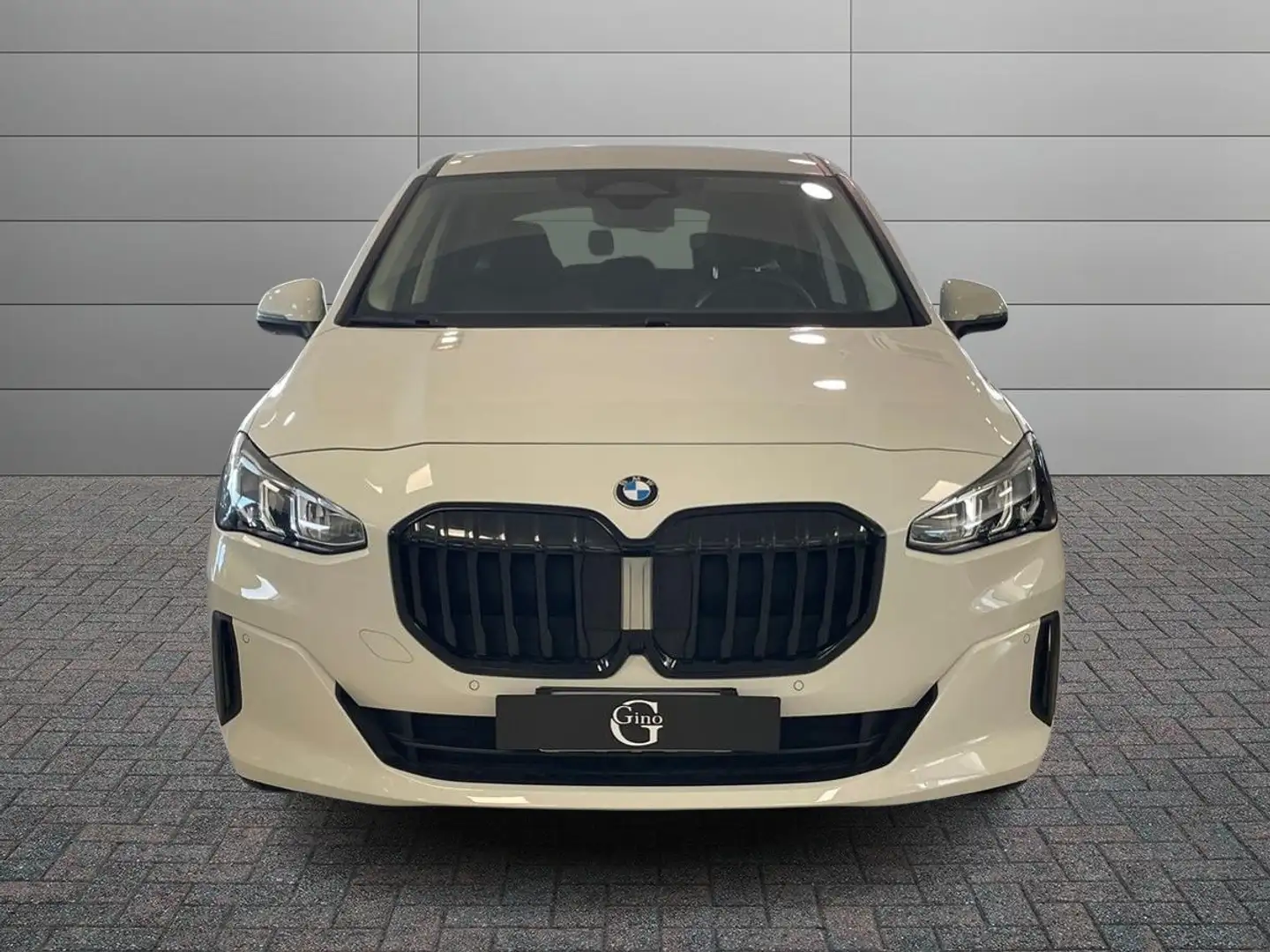 BMW 218 i Active Tourer auto Bianco - 2