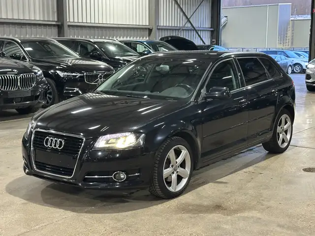Audi A3 A3 2.0 TDI Sportback DPF S tronic Ambition