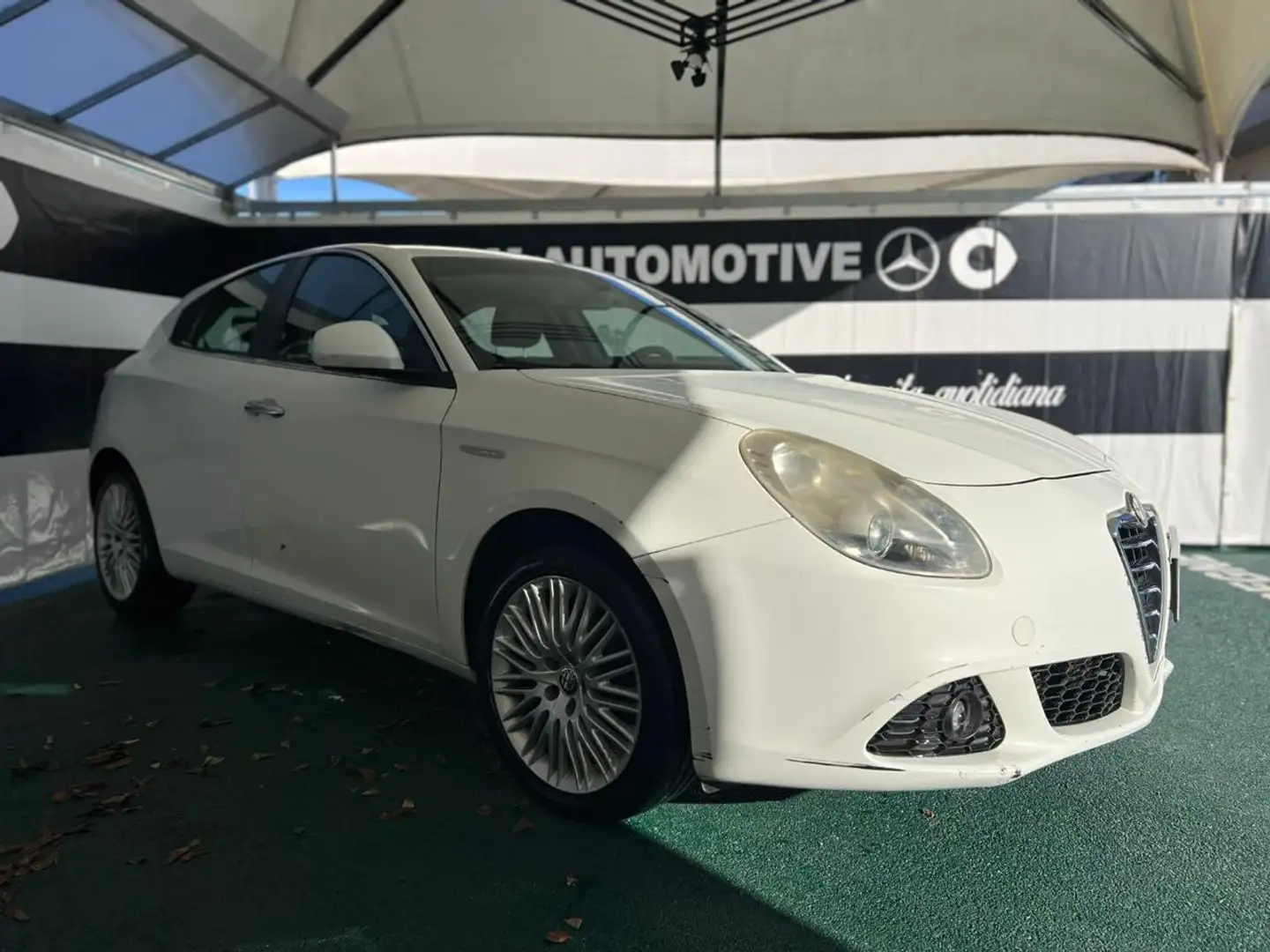 Alfa Romeo Giulietta 2.0 JTDm-2 170 CV Distinctive Bianco - 1