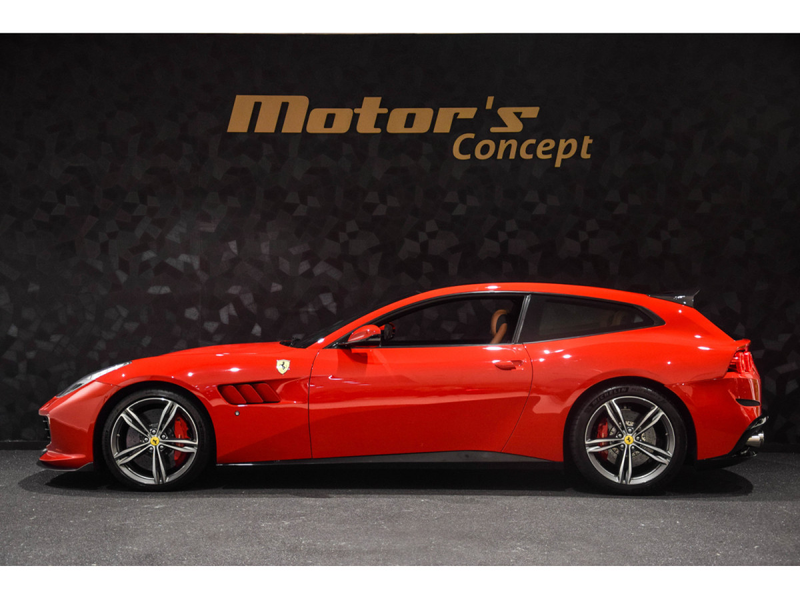 Ferrari GTC4 Lusso 6.3 V12 - ROSSO CORSA / CUOIO — photo 2