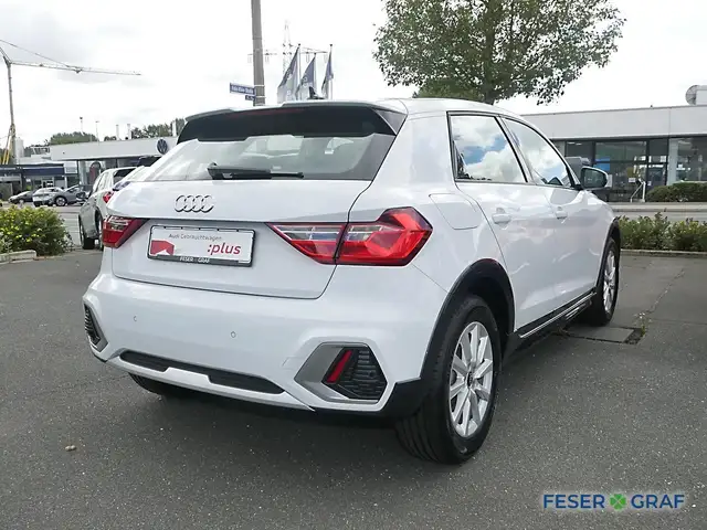 Audi A1 view 3