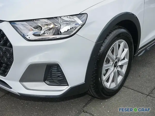 Audi A1 view 10
