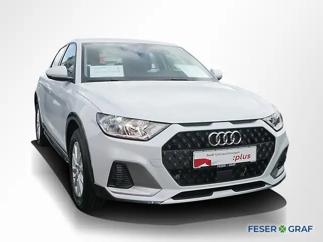 Audi A1 view 2