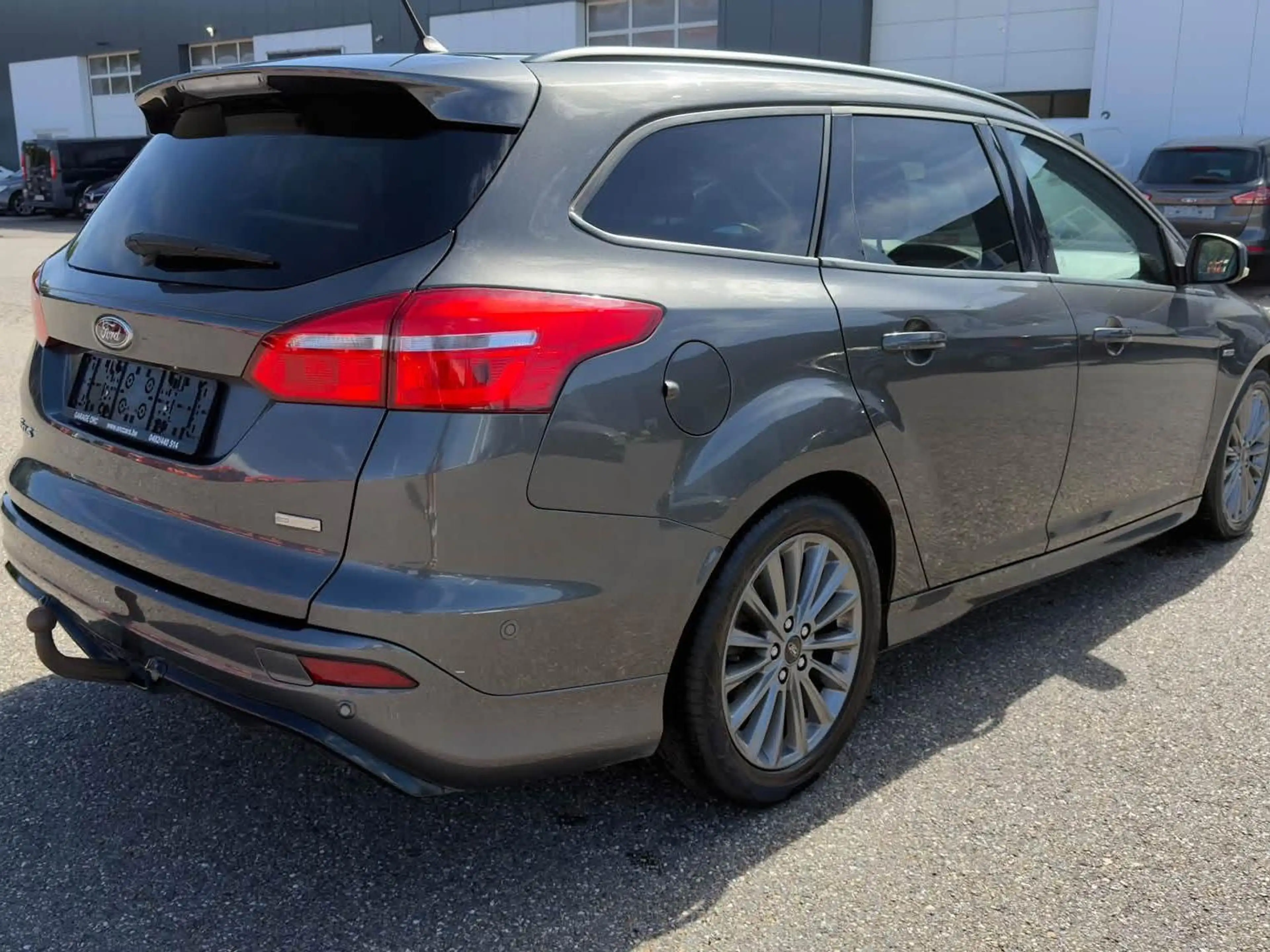 Ford Focus FORD FOCUS ST LINE 1.0 ECOBOOST – 1E EIGENAAR – NAVI – TREKHAAK – — photo 3