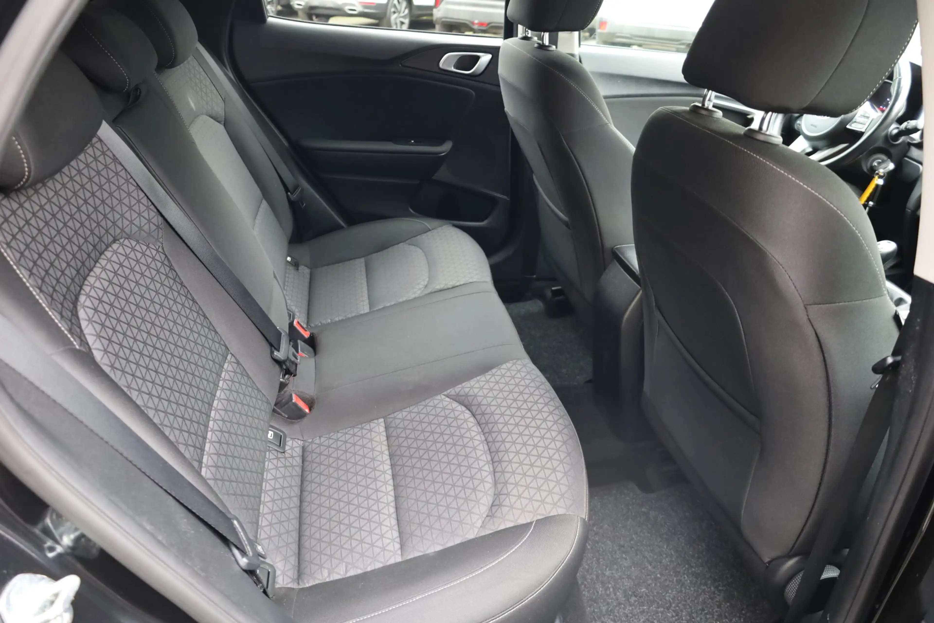 Kia XCeed 1.5 T-GDI MHEV DynamicLine STUUR/STOELVERW. CAMERA — photo 27