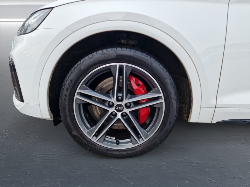 Audi SQ5 TDI LED NAVI Optikpaket-Schwarz+ Kamera 20" — photo 7