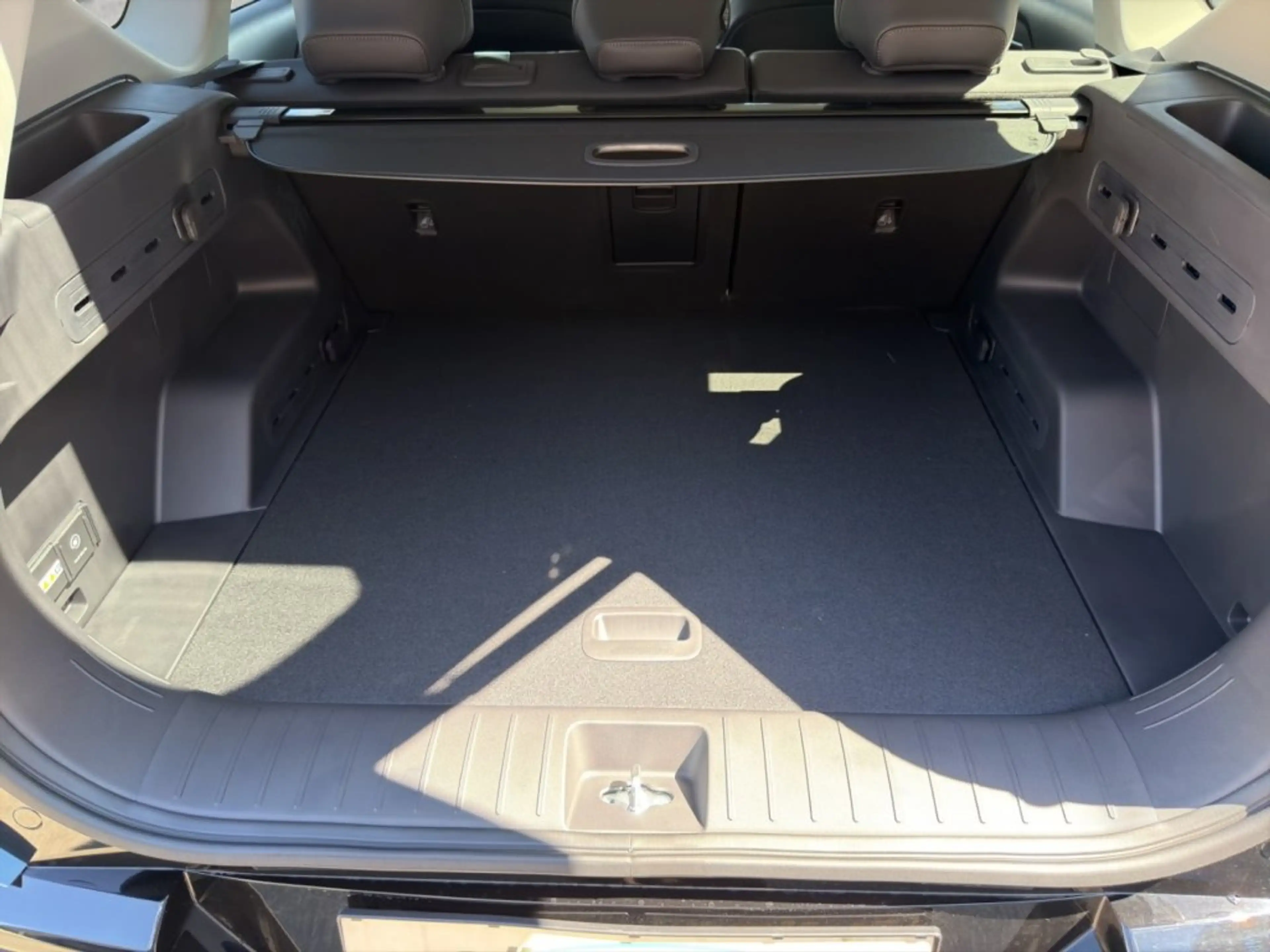 Kia EV5 /EARTH PLUS/81,4KWH/AT/FWD/216/MY26 — photo 20