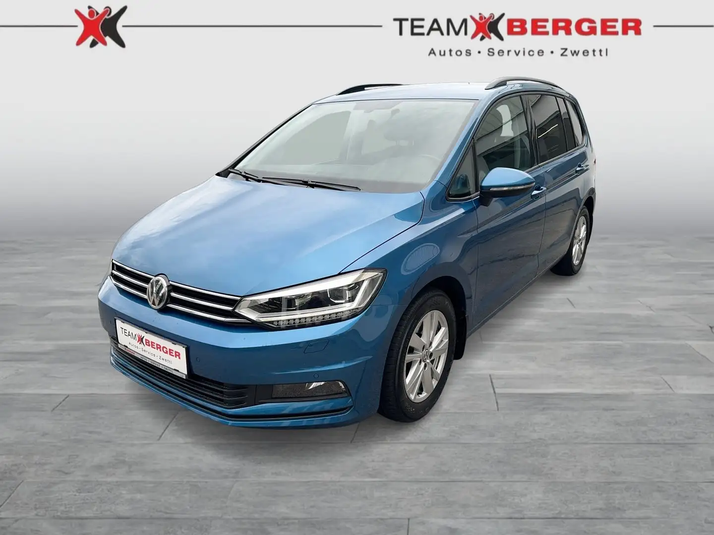 Volkswagen Touran CL TSI ACT OPF DSG 7-Sitzer Bleu - 1