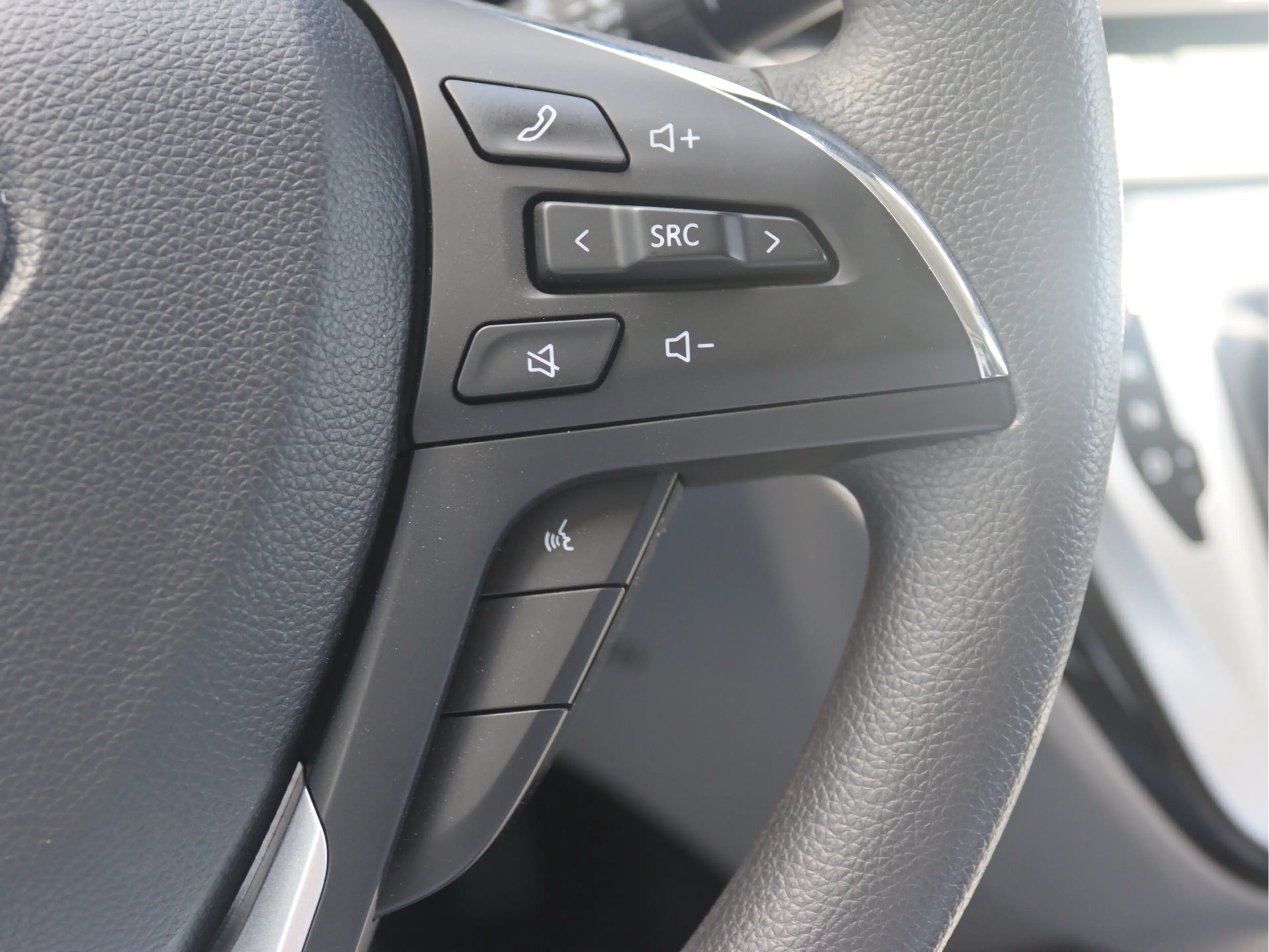 Maxus eDeliver 9 L3 Business DEAL 65 kWh — photo 8