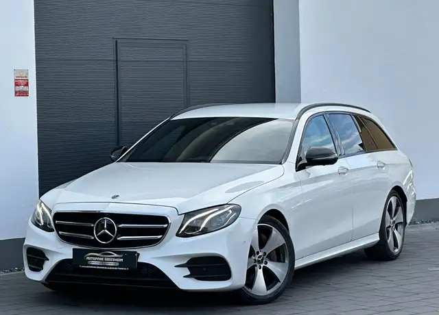 Mercedes-Benz E 400