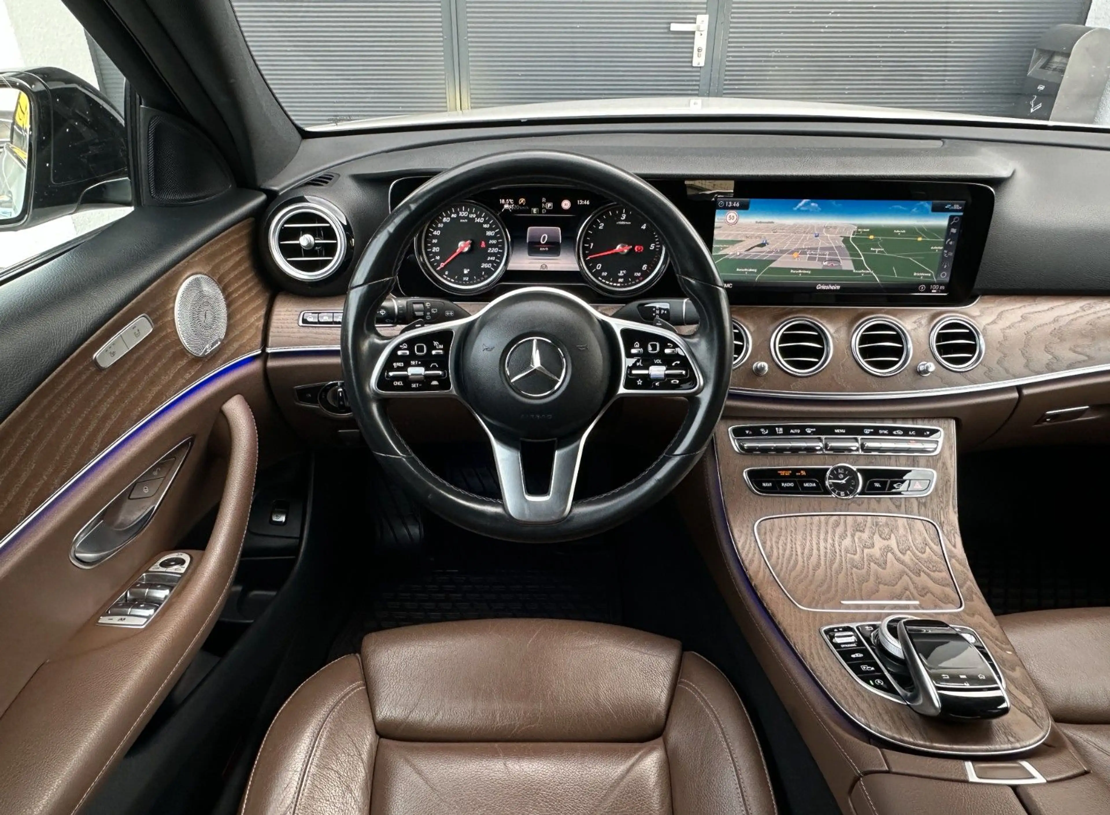 Mercedes-Benz E 400 d 4Matic*AMG*COMAND*BURMESTER*ACC+*360° — photo 12