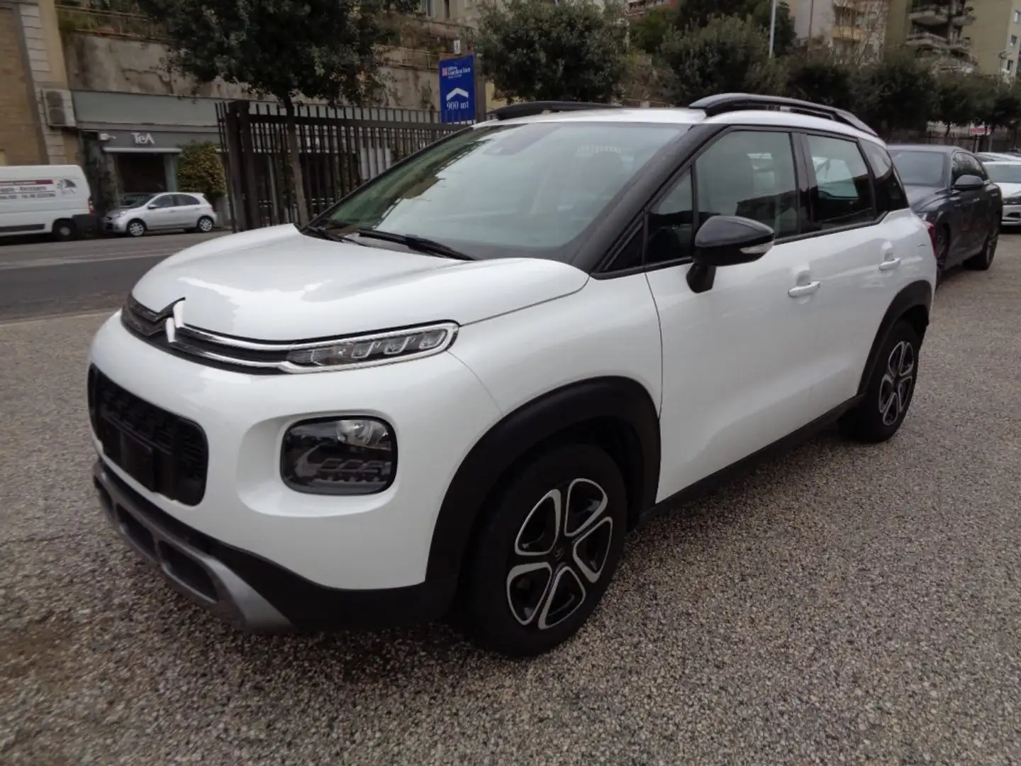 Citroen C3 Aircross 1200 PURETECH FEEL 110 CV AUTOM CARPLAY NAVI ITA Bílá - 2