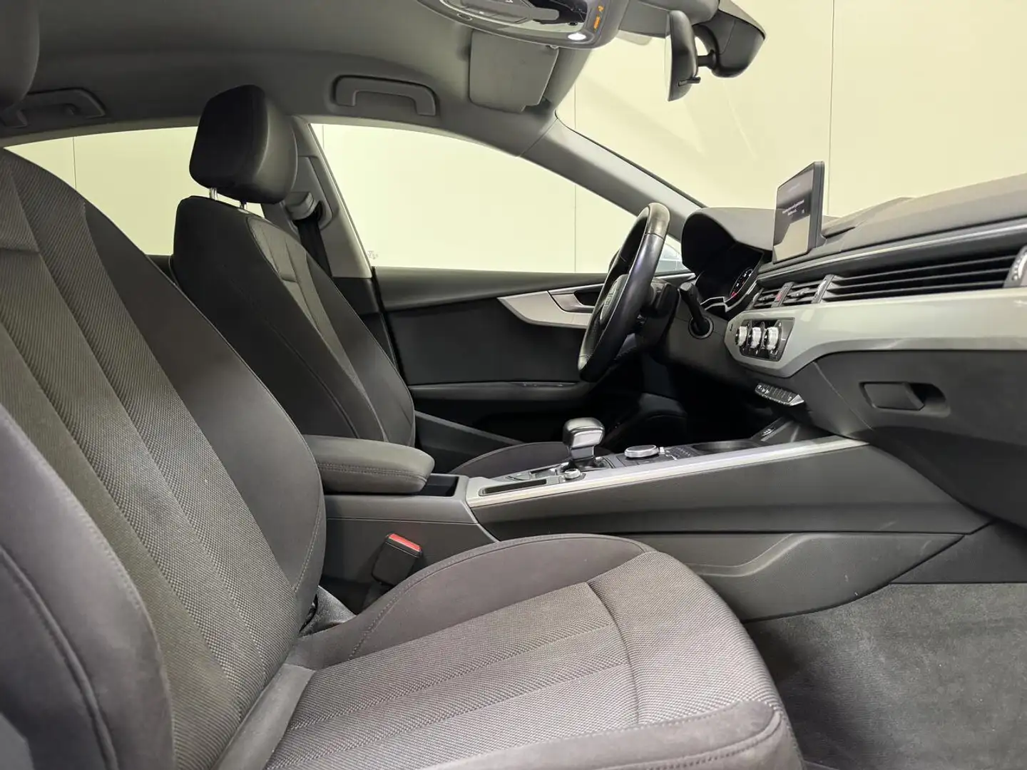 Audi A5 Sportback 2.0 TDI Autom. - GPS - Topstaat! Grijs - 2