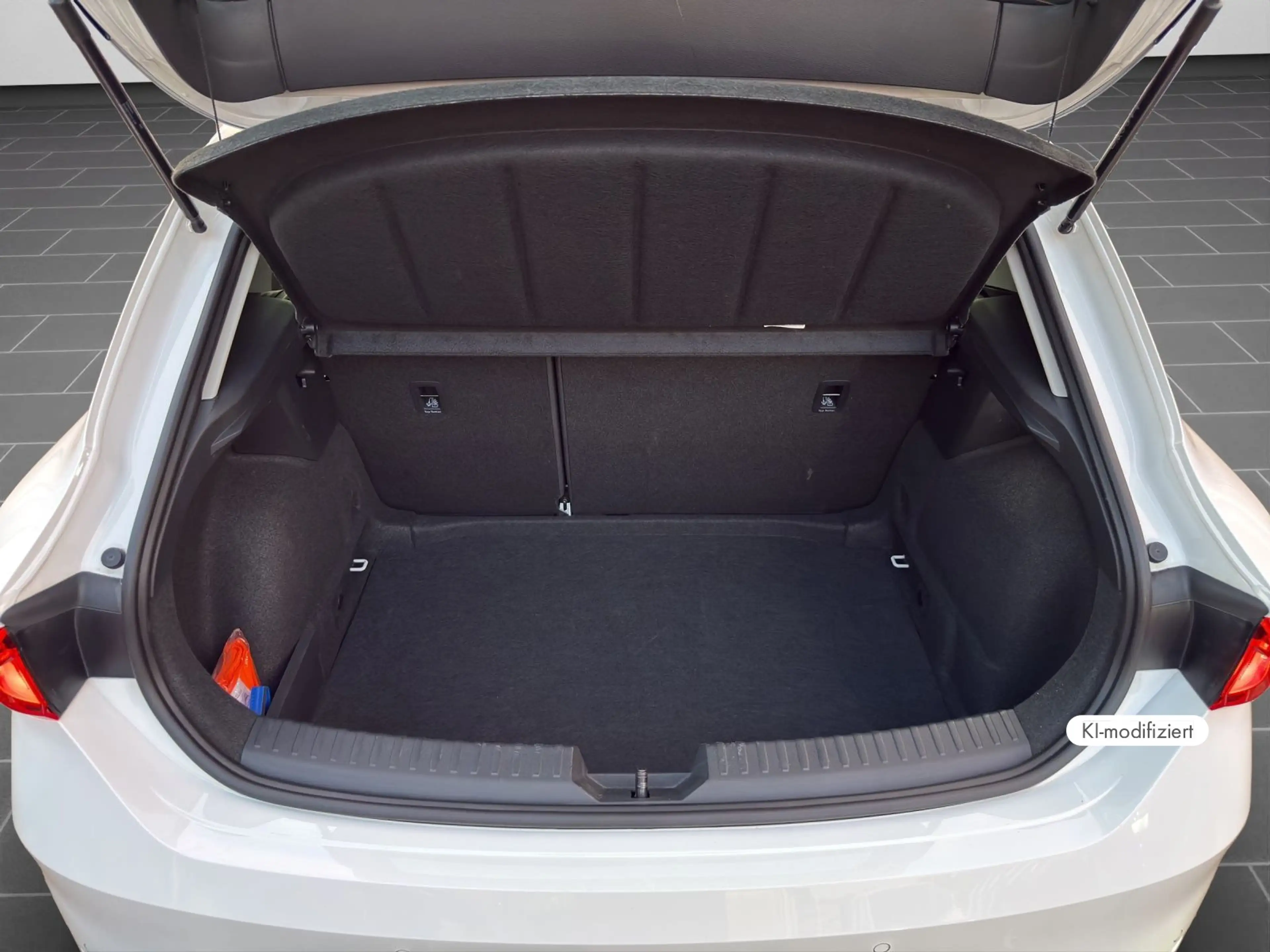 SEAT Leon Style 1.0 TSI Fahrassistenz M Voll LED SHZ — photo 15