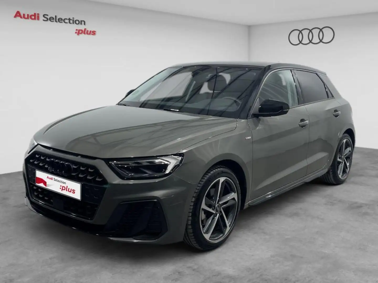 Audi A1 Sportback 30 TFSI Adrenalin Black edition Zwart - 1
