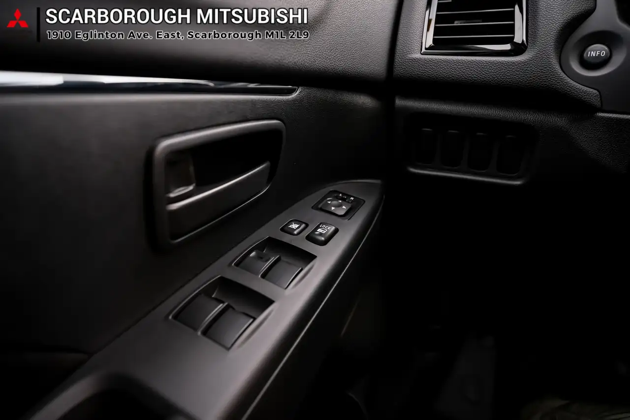 Mitsubishi RVR снимка Mitsubishi RVR