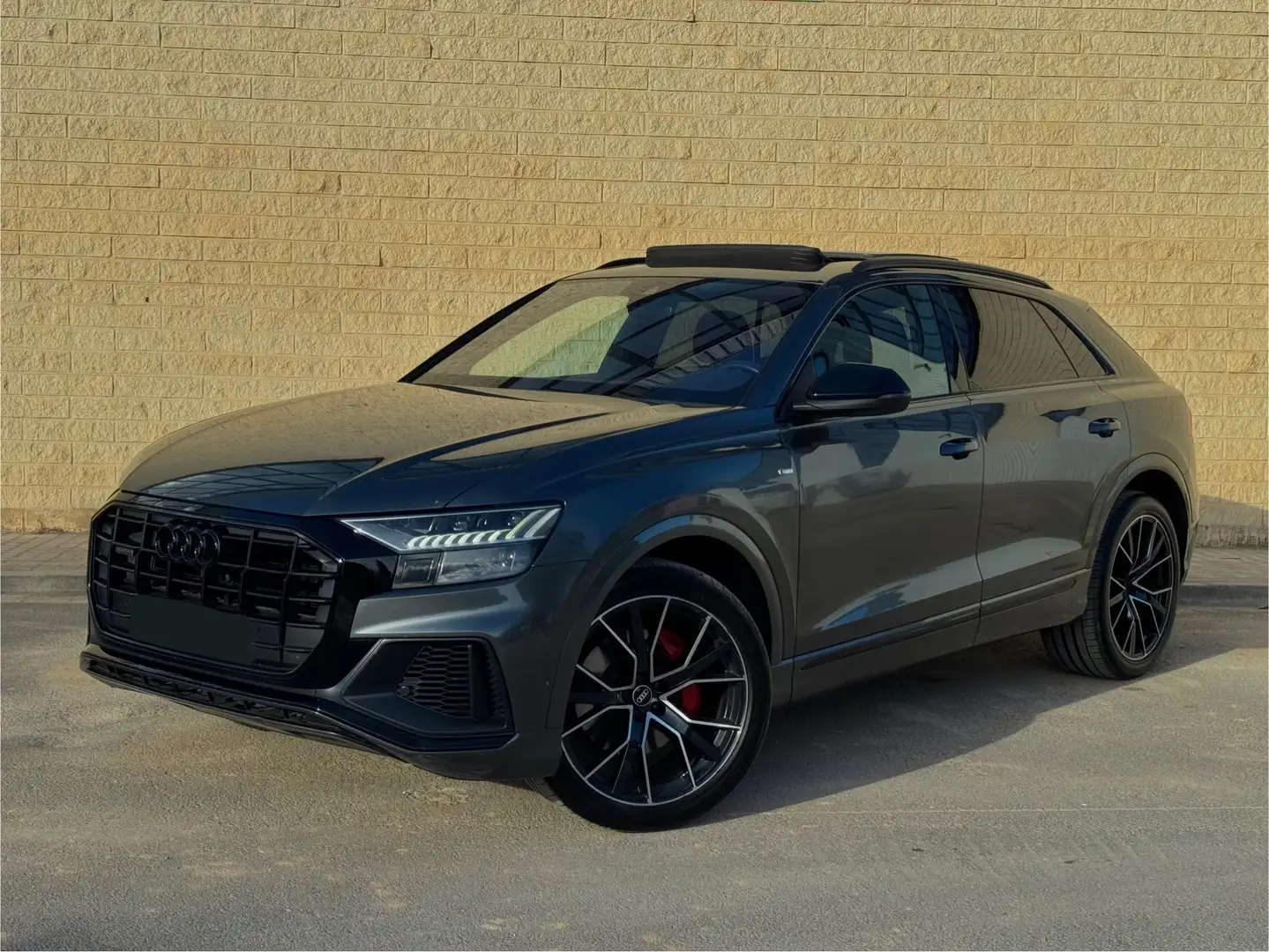 Audi Q8 Q8 50 TDI Black line plus quattro plus Gris - 1