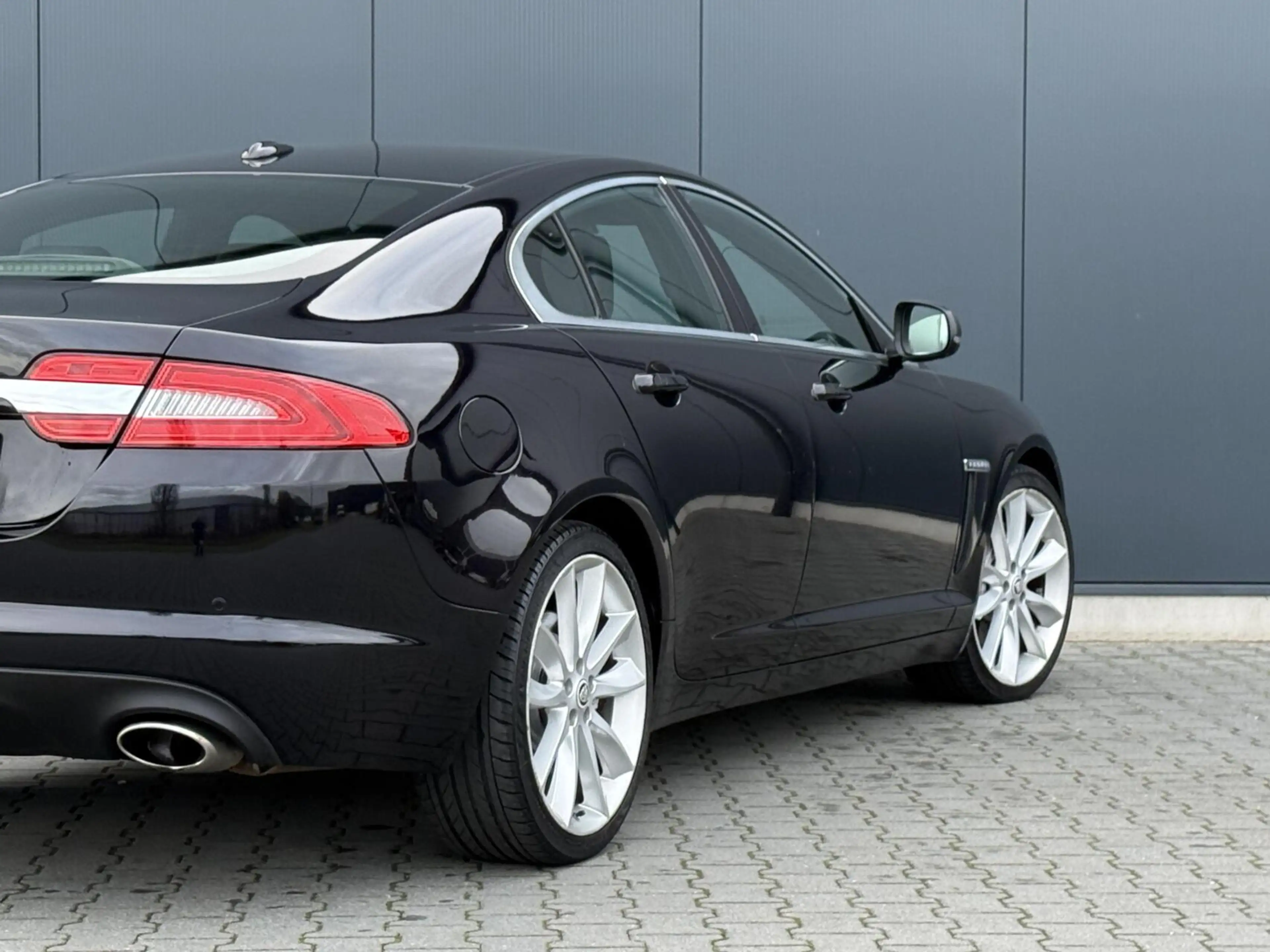 Jaguar XF 5.0 V8 385PK Portfolio Nieuw Model - Leder - Alcan — photo 5