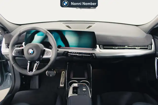 BMW X2 view 10