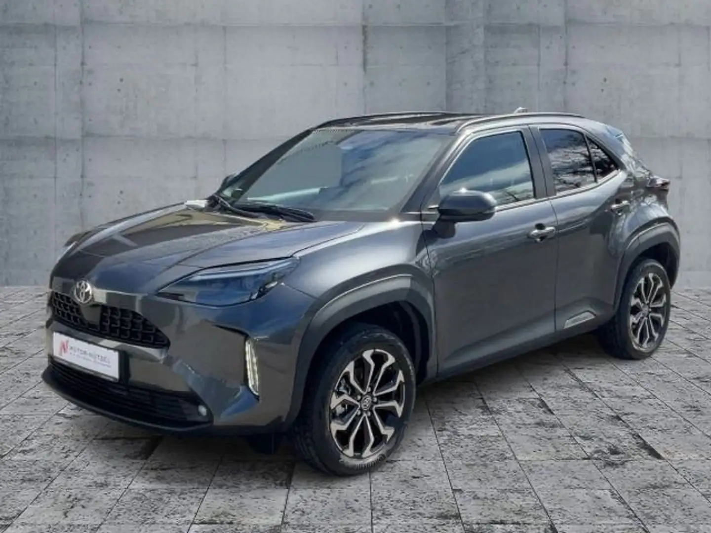 Toyota Yaris Cross Teamplayer inkl. Winter Paket Grau - 2