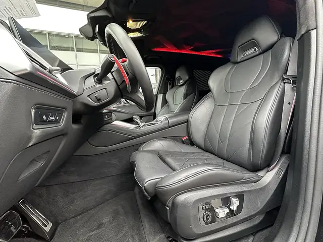 BMW XM 50e Aut. / Iconic Glow / AHK / Massage / Harman... Ansicht 36