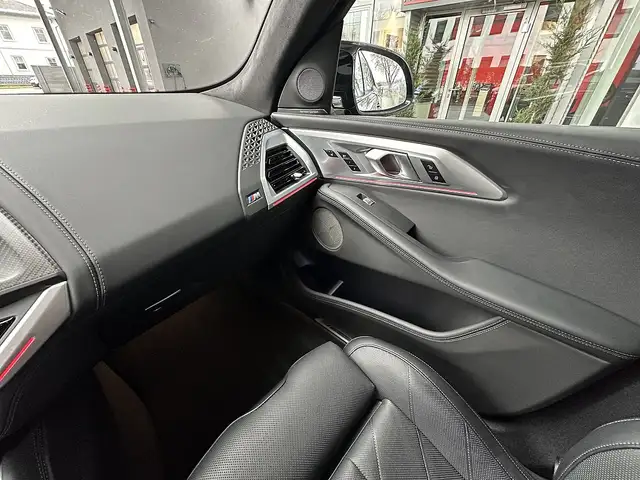 BMW XM 50e Aut. / Iconic Glow / AHK / Massage / Harman... Ansicht 30