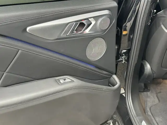 BMW XM 50e Aut. / Iconic Glow / AHK / Massage / Harman... Ansicht 14