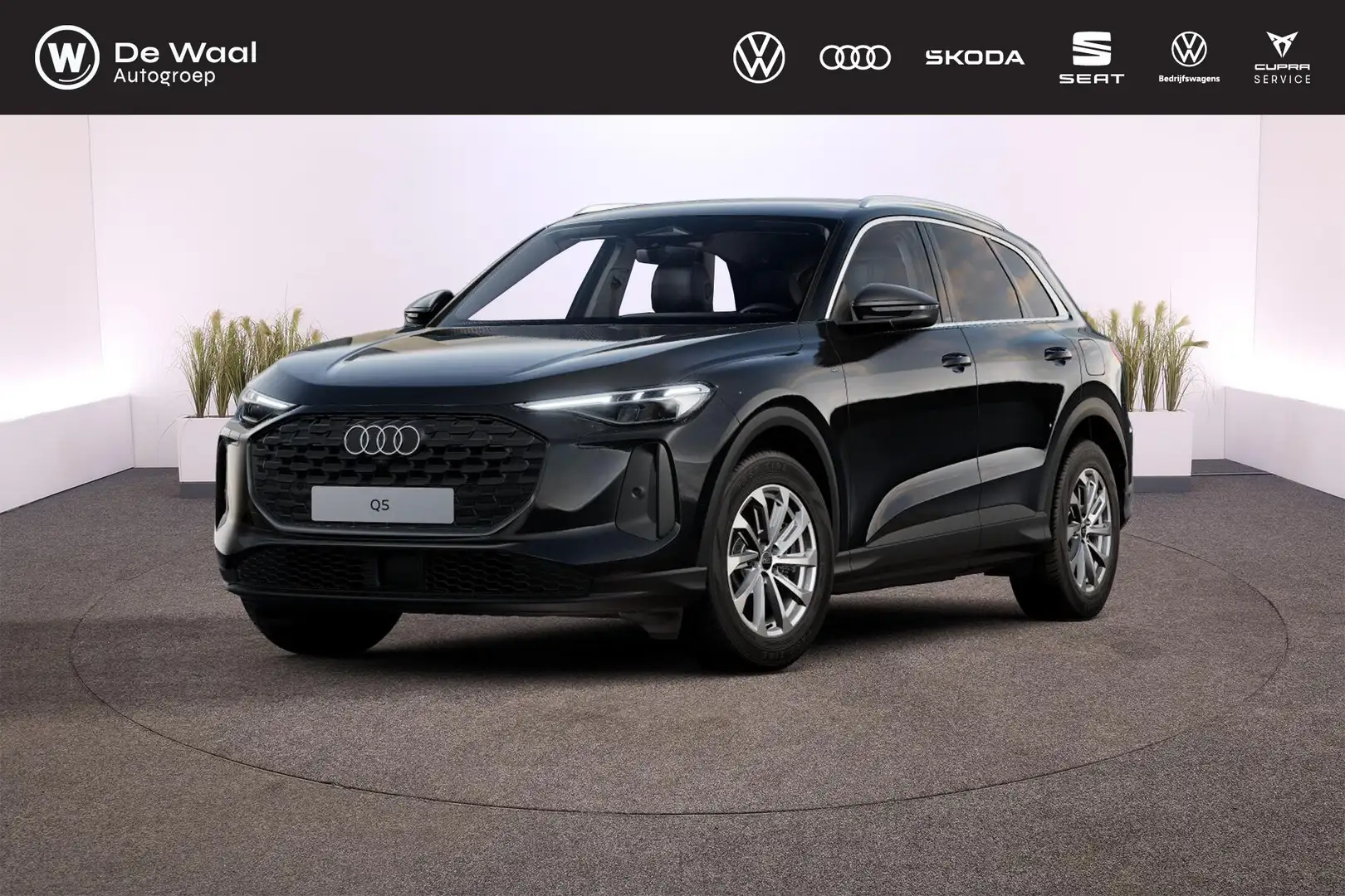 Audi Q5 Pro Line S tronic e-hybrid Zwart - 1