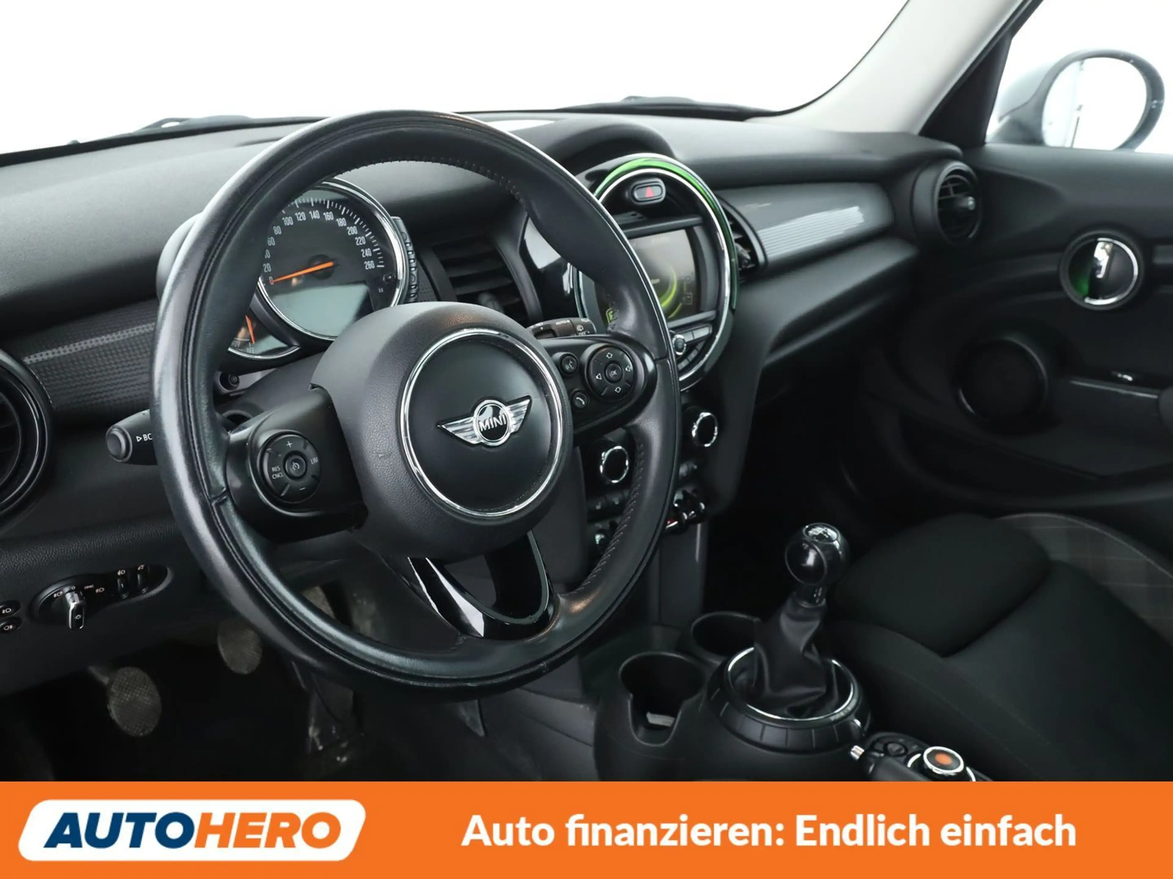 MINI Cooper D Cooper D *NAVI*TEMPO*PDC*SHZ*PANO*KLIMA* — photo 11