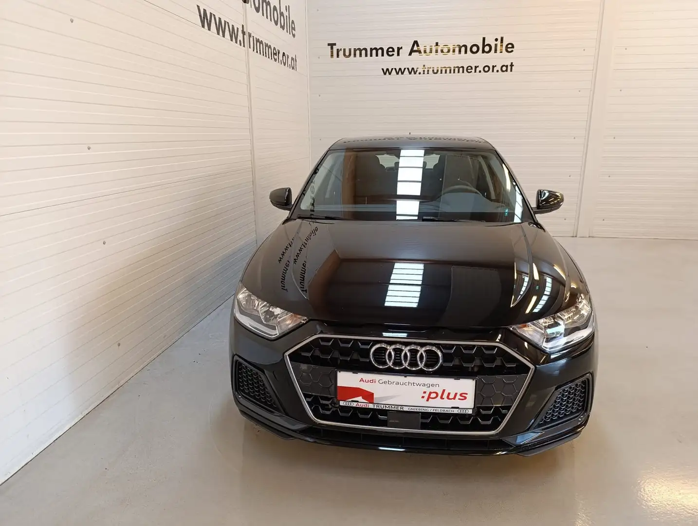 Audi A1 25 TFSI advanced Schwarz - 2
