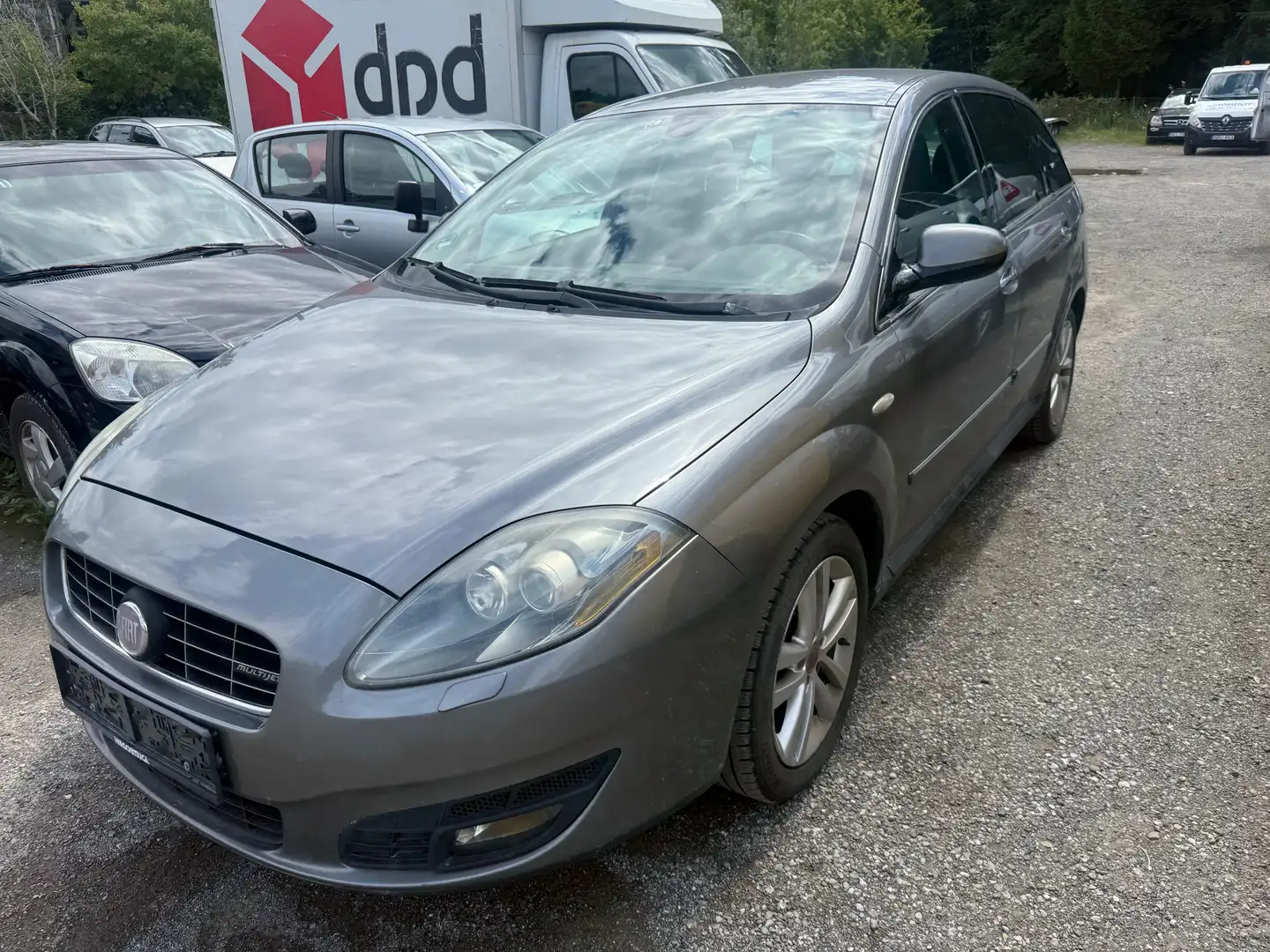 Fiat Croma 1,9 JTD Multijet 120 Active Silber - 1