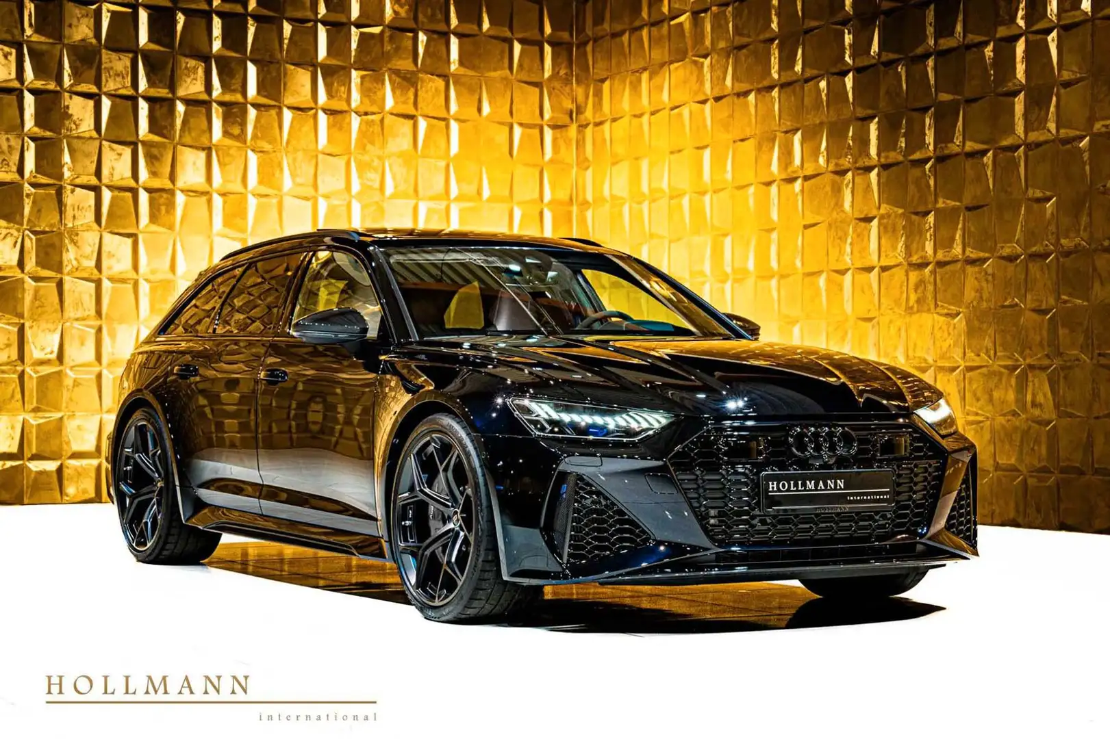 Audi RS6 AVANT PERFORMANCE + RS DYNAMIC PACKAGE PLUS Schwarz - 1