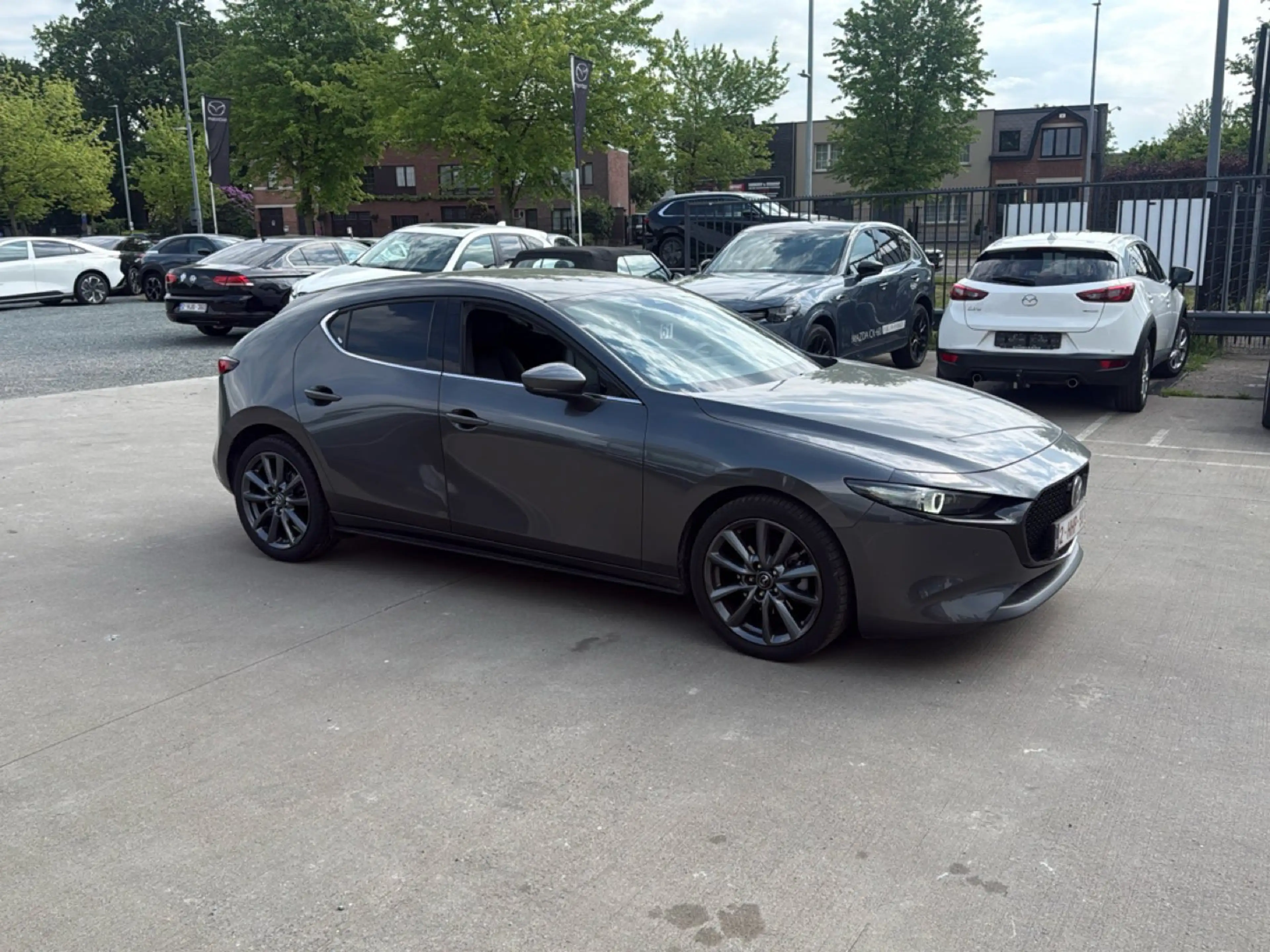 Mazda 3 2.5 e-Skyactiv G 103kW Takumi — photo 8