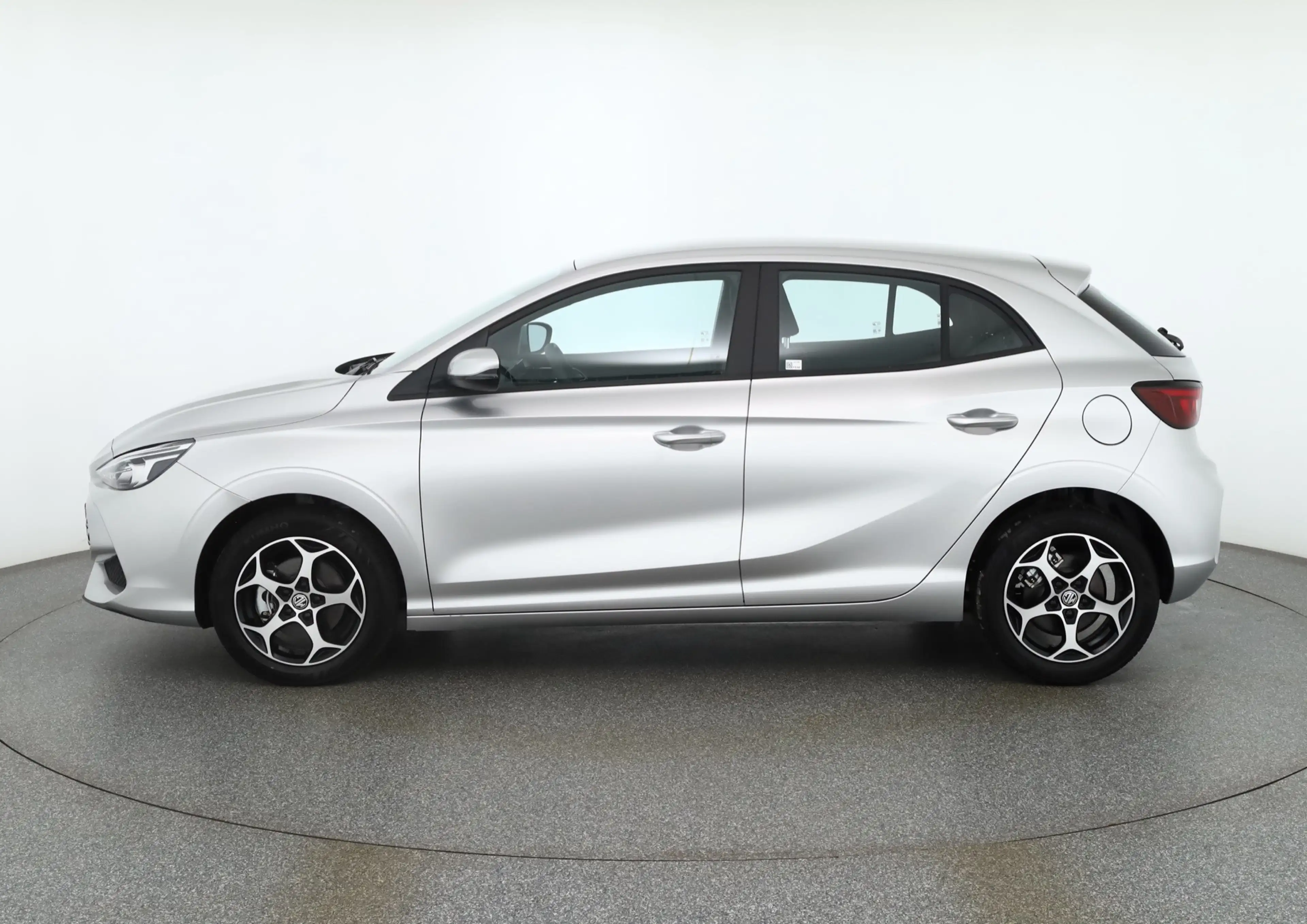 MG MG3 1.5 Hybrid Comfort Aut. ACC Navi Kamera — photo 2