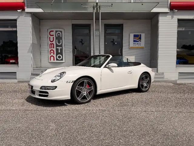 2007 Porsche 911 in White for sale