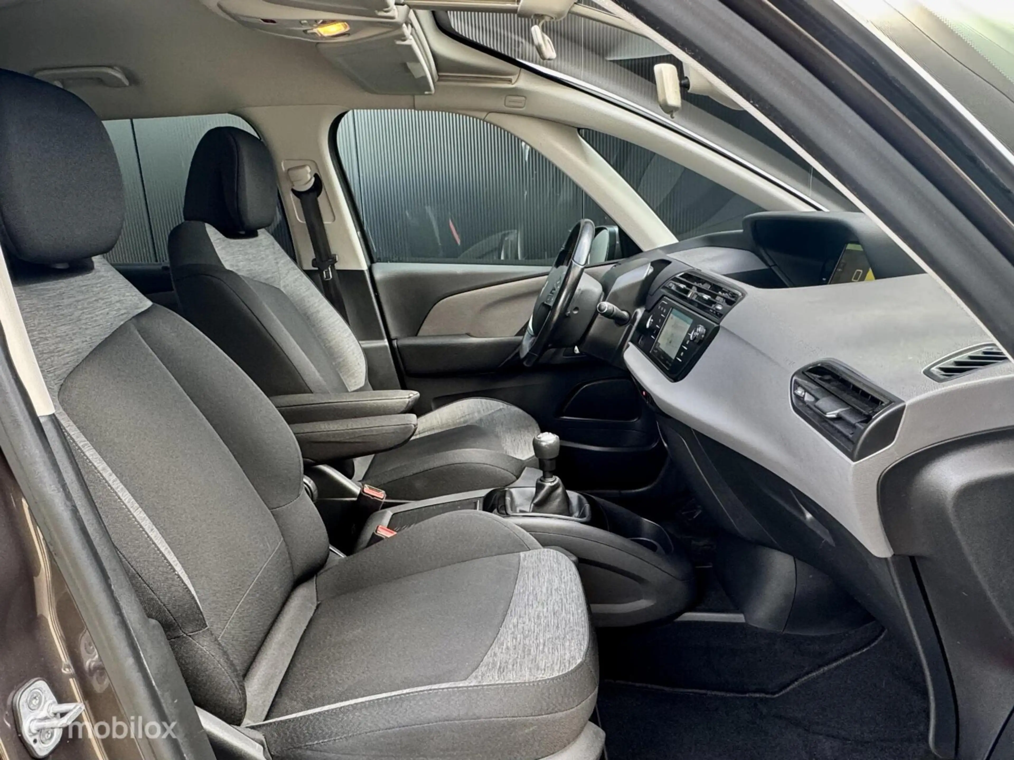 Citroen Grand C4 Picasso Shine — photo 10