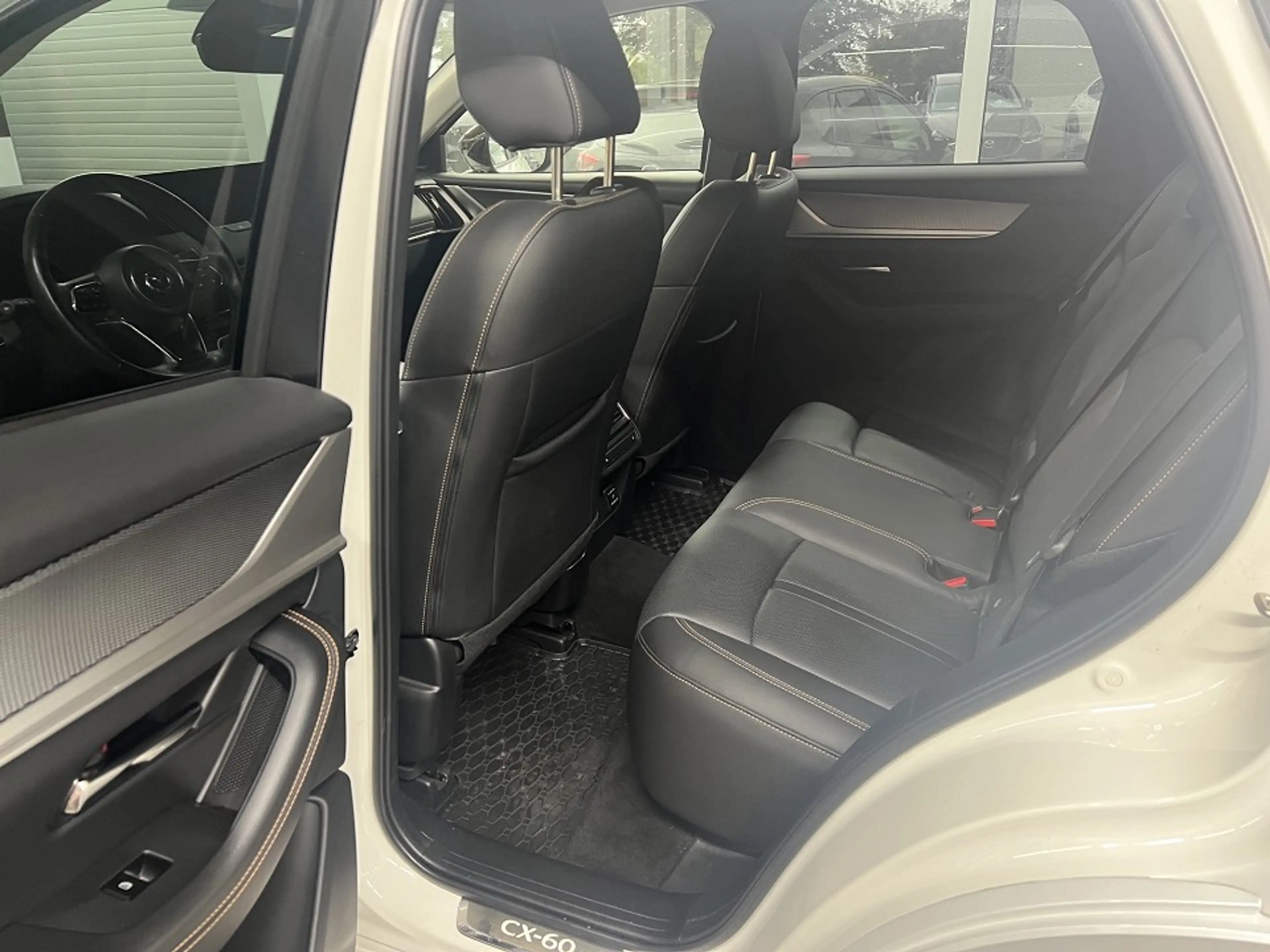Mazda CX-60 2.5L e-Skyactiv PHEV PHEV-HOMURA PAKETE tiefer bre — photo 8