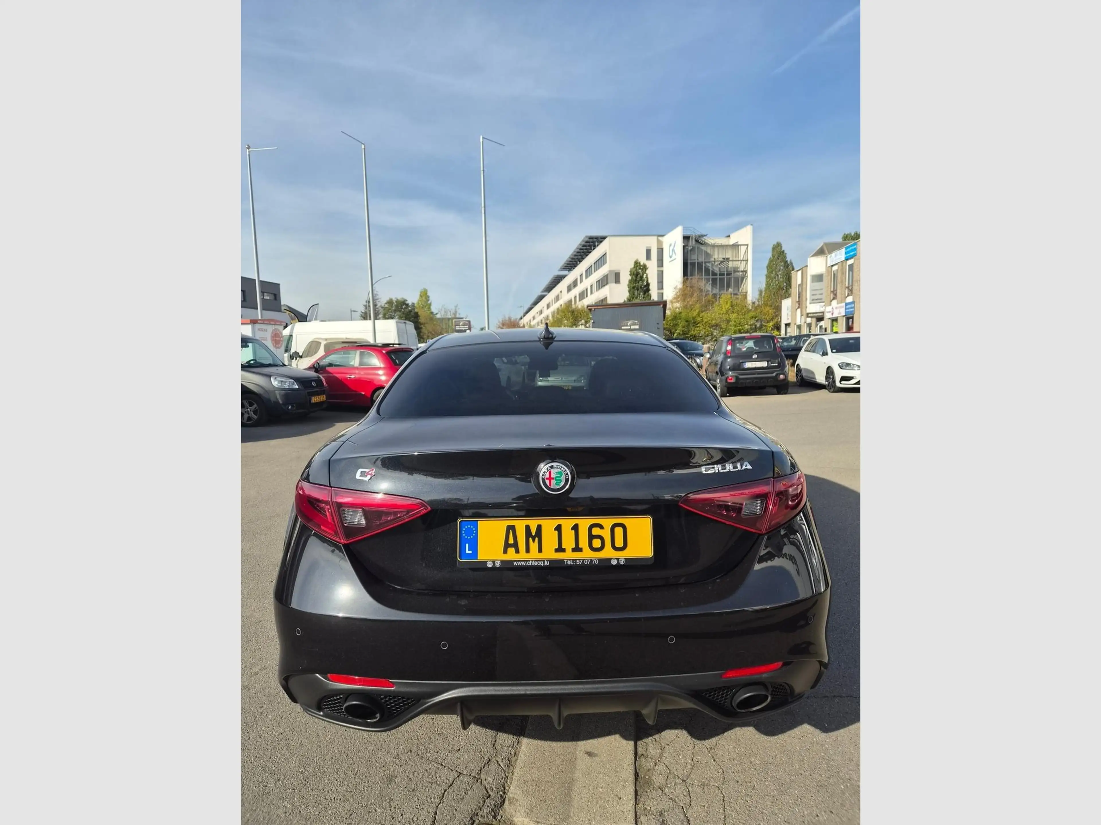 Alfa Romeo Giulia VELOCE 2.0 TURBO 16 V 280 CV — photo 5