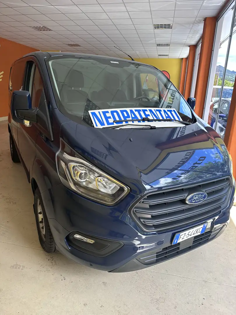 Ford Transit Custom 2000 tdi cavalli 130 Hybrid 3 posti Autocarro Azul - 1