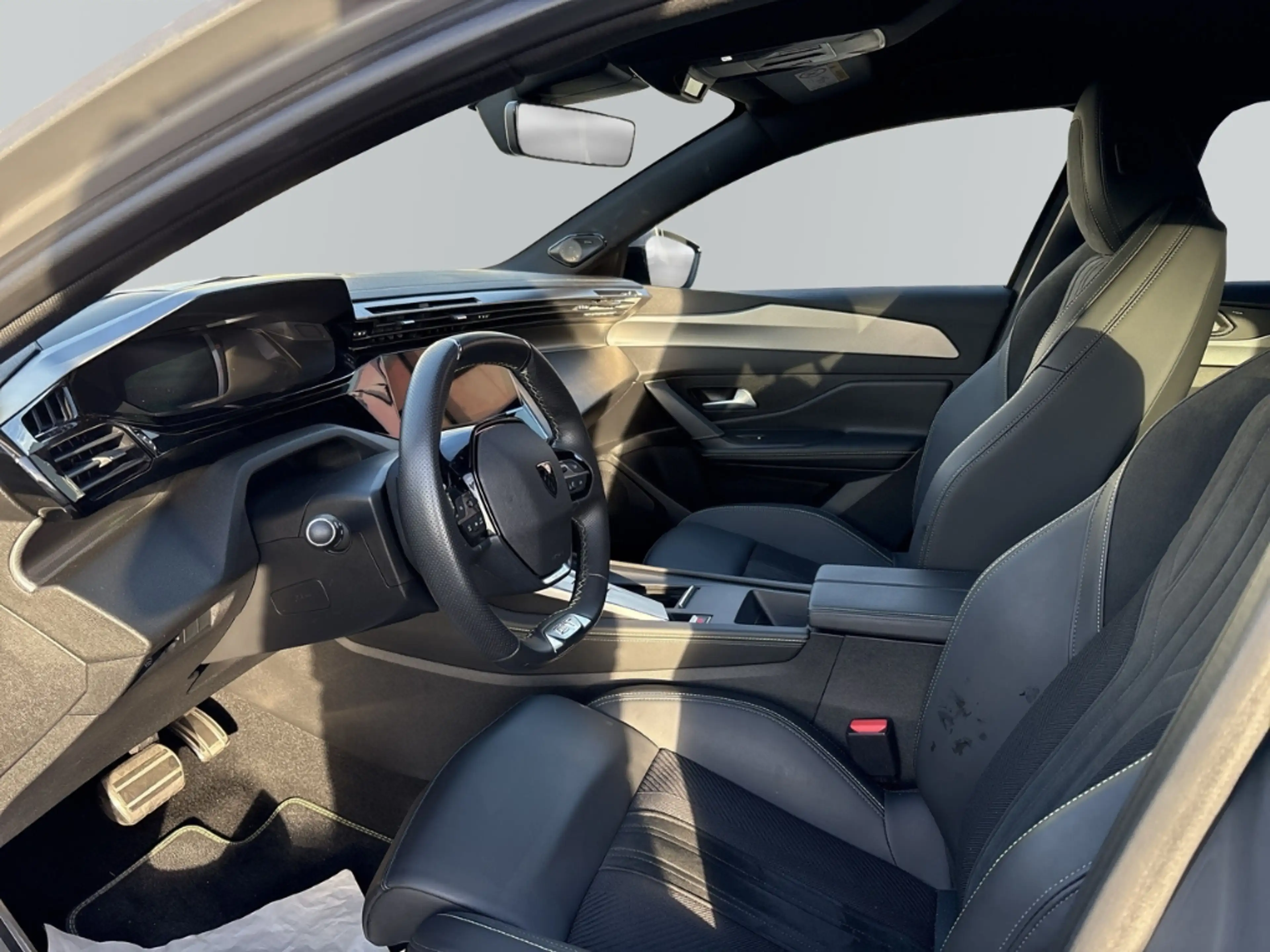 Peugeot 408 GT Navi Memory Sitze Soundsystem 360 Kamera LED Bl — photo 9