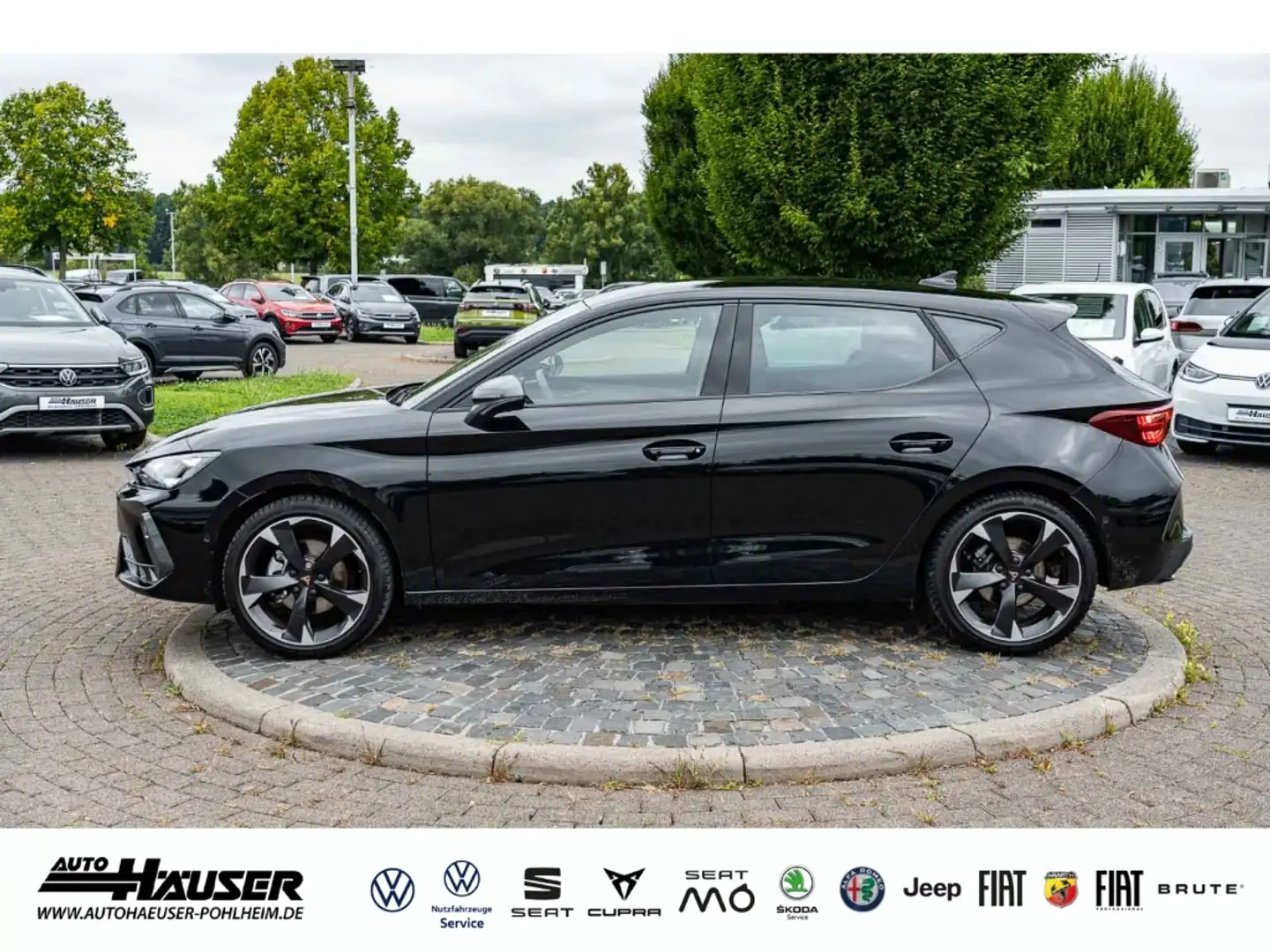 CUPRA Leon 1.5 eTSI DSG NAVI KAMERA PARK ACC LED FULL-LINK Schwarz - 2