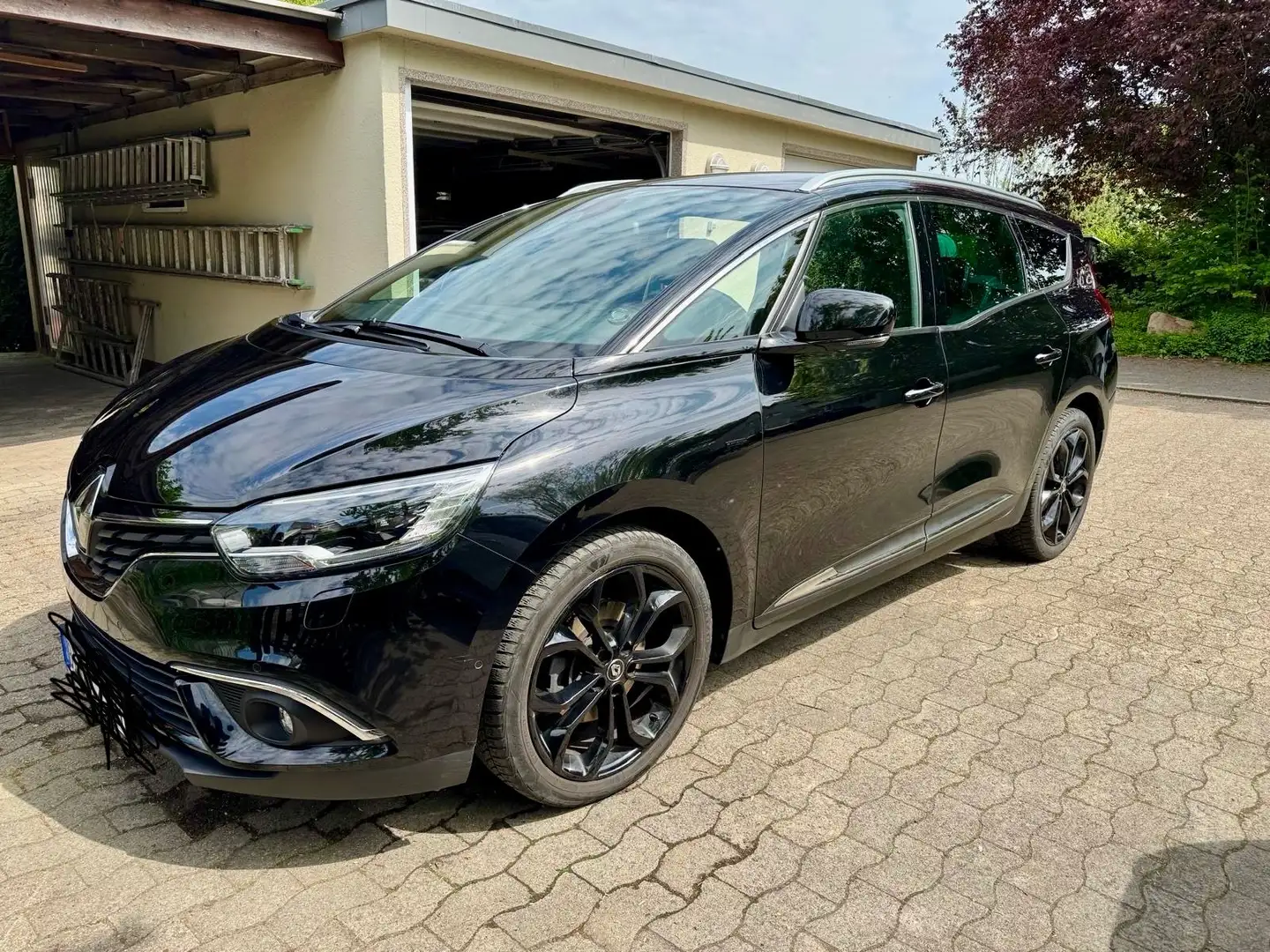 Renault Scenic Grand Black Edition - 2