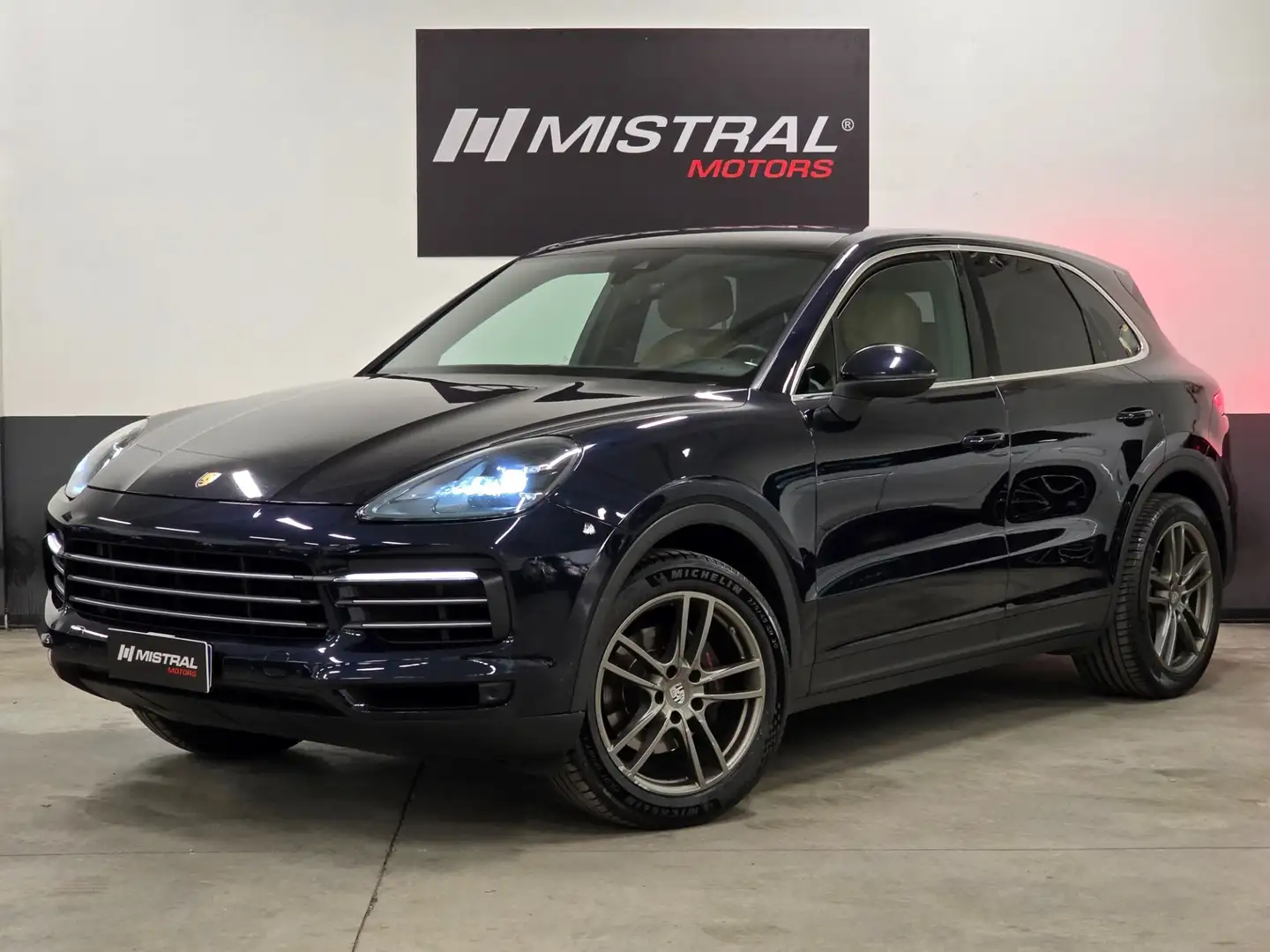 Porsche Cayenne 3.0 V6 Blauw - 1